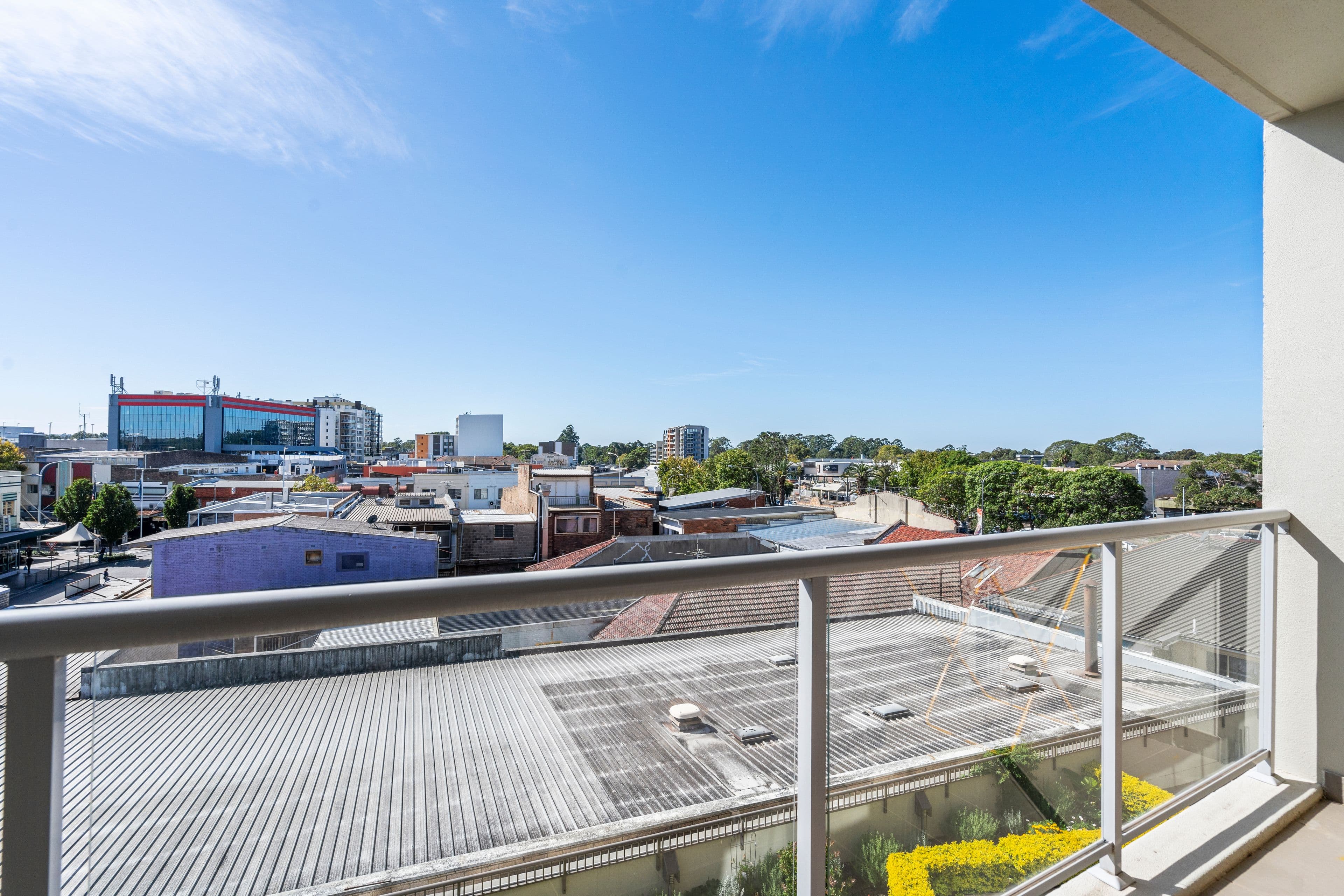 16/17-21 The Crescent, Fairfield NSW 2165, Fairfield - Thumbnail 5