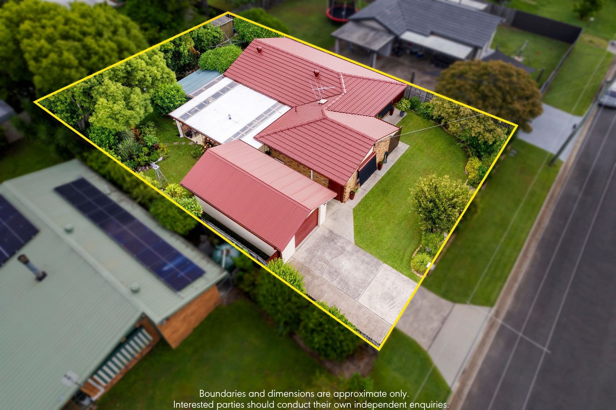 11 Bayswater Street, Mount Warren Park QLD 4207, Mount Warren Park - Thumbnail 2