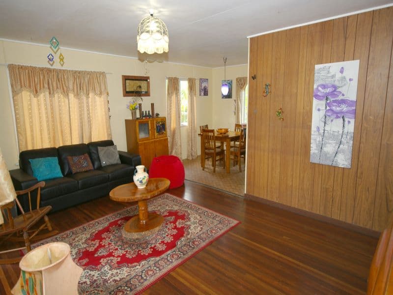 39 Duncan Street, RIVERVIEW QLD 4303, Riverview - Thumbnail 2