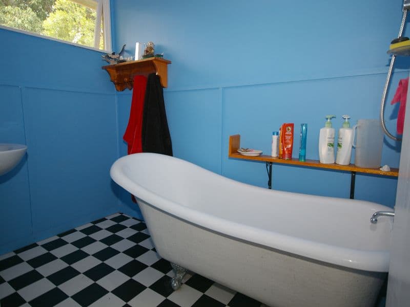 39 Duncan Street, RIVERVIEW QLD 4303, Riverview - Thumbnail 3