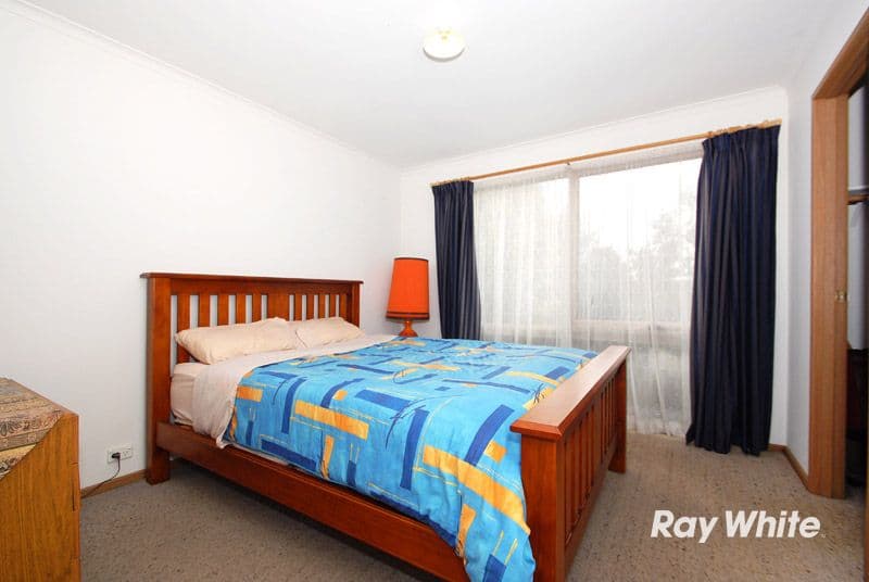 4 Kara Walk, CRANBOURNE VIC 3977, Cranbourne - Thumbnail 7