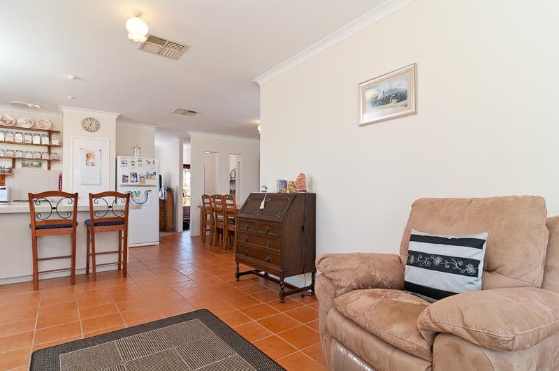 11 Kurrat Elbow, SOUTH GUILDFORD WA 6055, South Guildford - Thumbnail 3