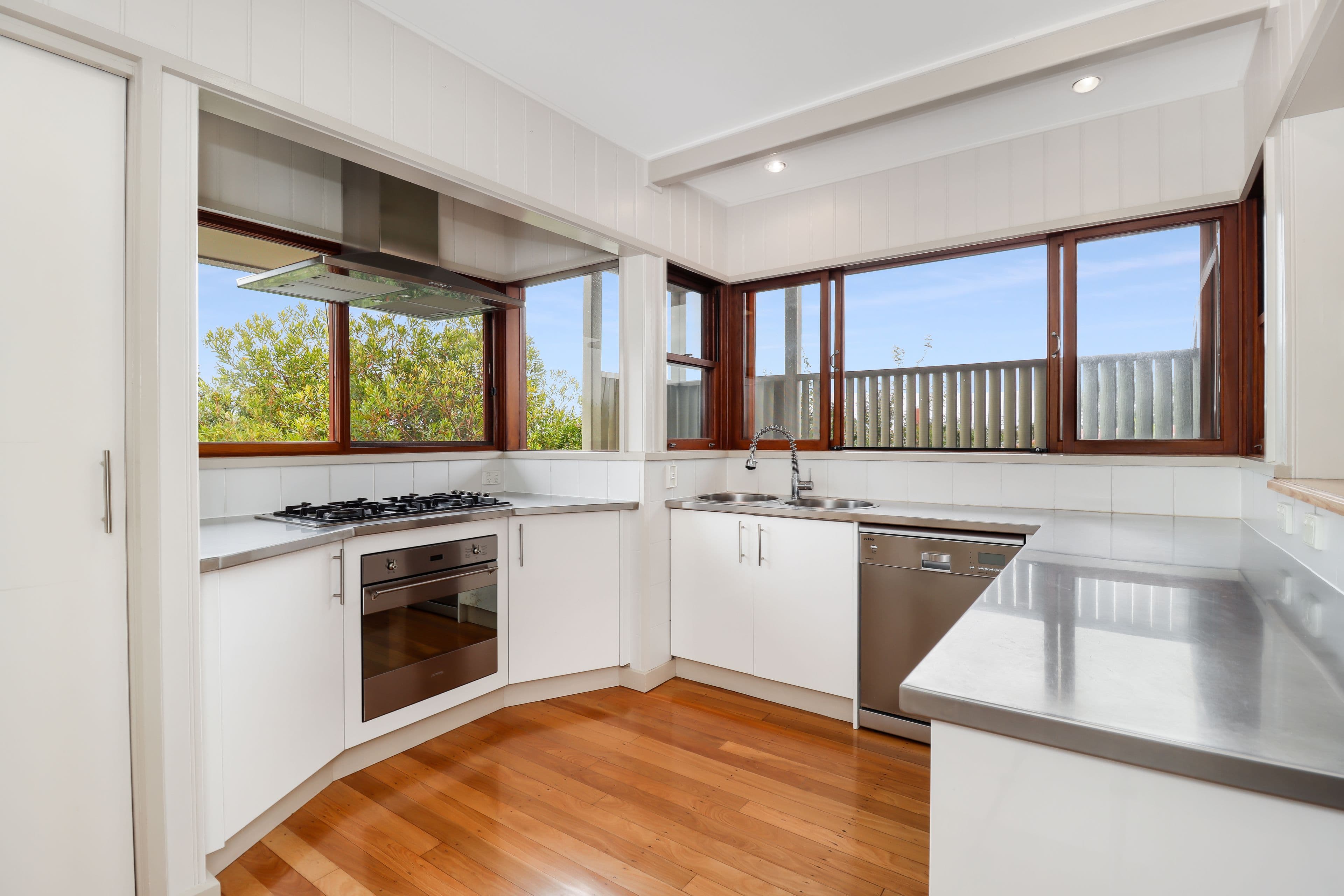 85 Long Street, Point Vernon QLD 4655, Point Vernon - Thumbnail 4