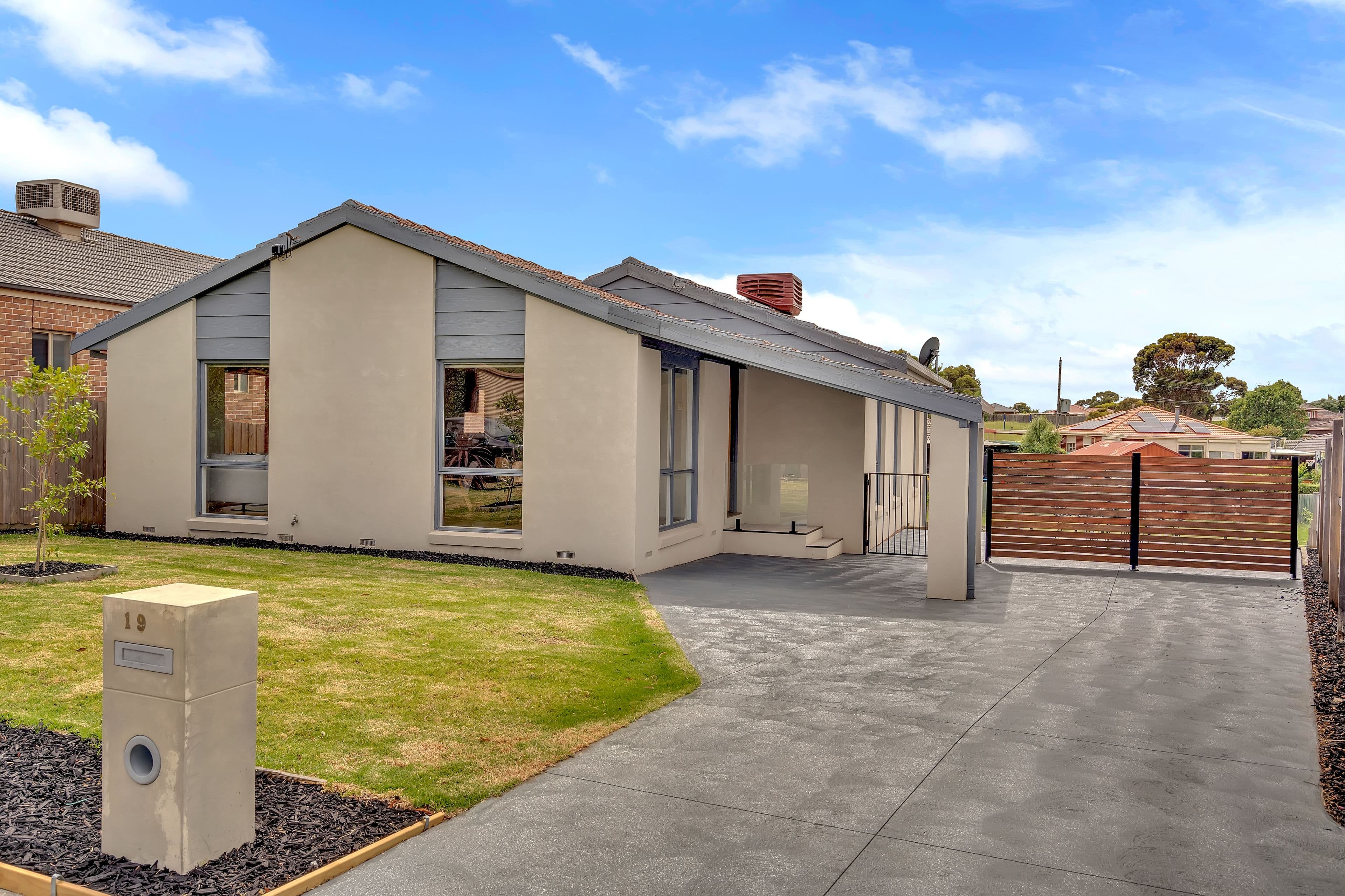 19 Chinnock Court, Craigieburn VIC 3064, Craigieburn - Image 1