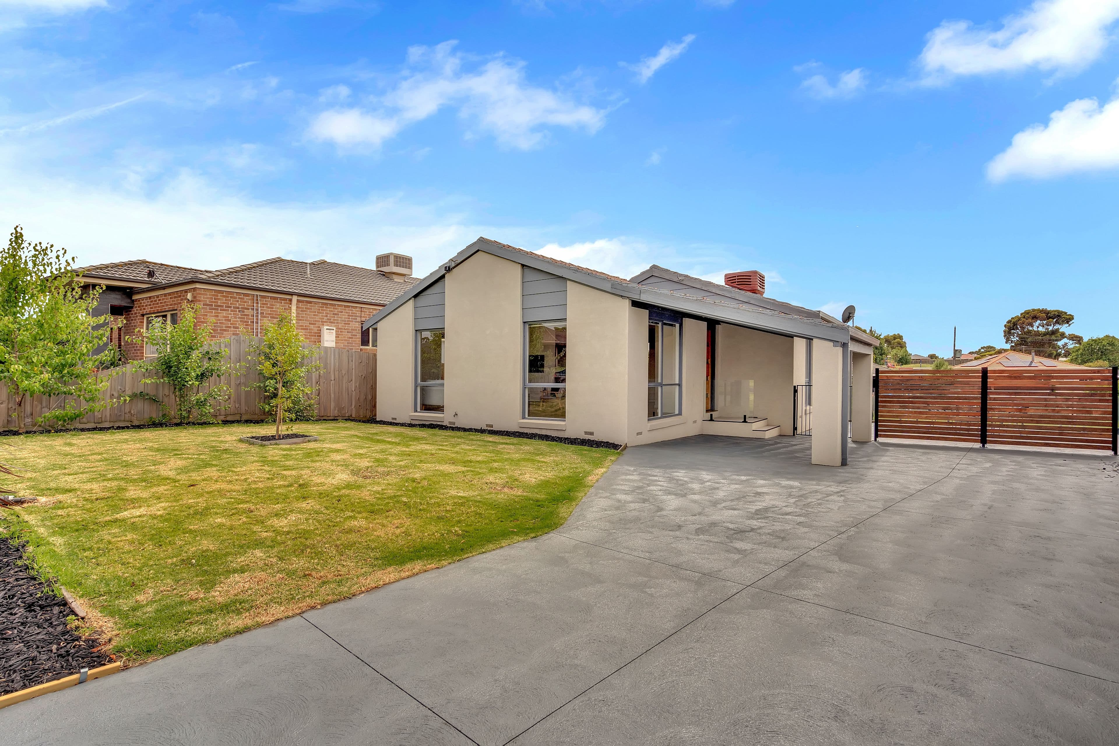 19 Chinnock Court, Craigieburn VIC 3064, Craigieburn - Thumbnail 2