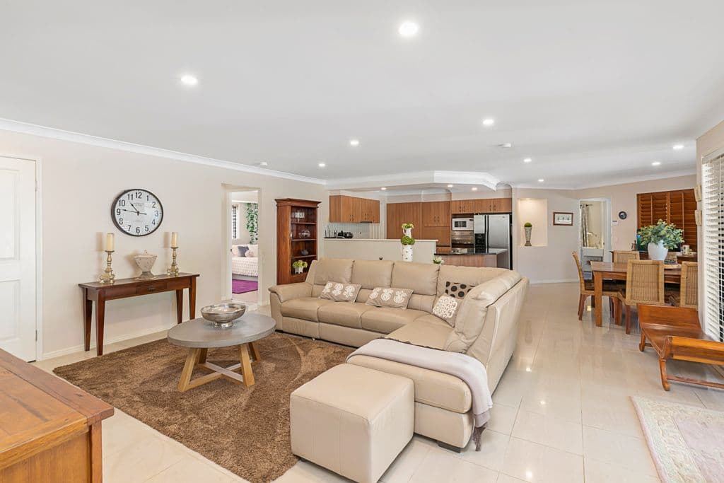 34 Hilliards Park Drive, Wellington Point QLD 4160, Wellington Point - Thumbnail 3