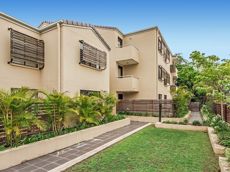 1996 Gold Coast Highway, MIAMI QLD 4220, Miami - Image 1