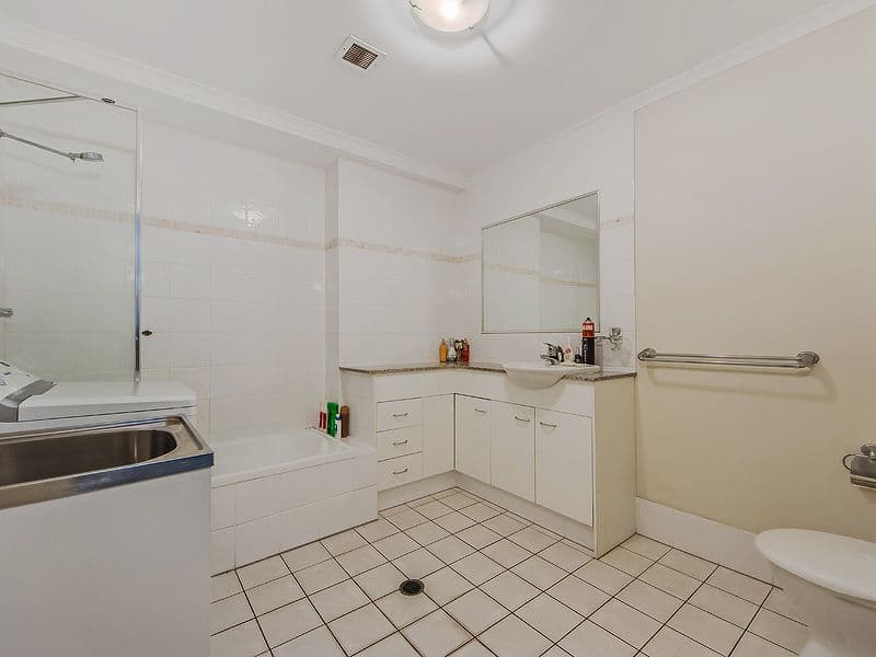 1996 Gold Coast Highway, MIAMI QLD 4220, Miami - Thumbnail 7