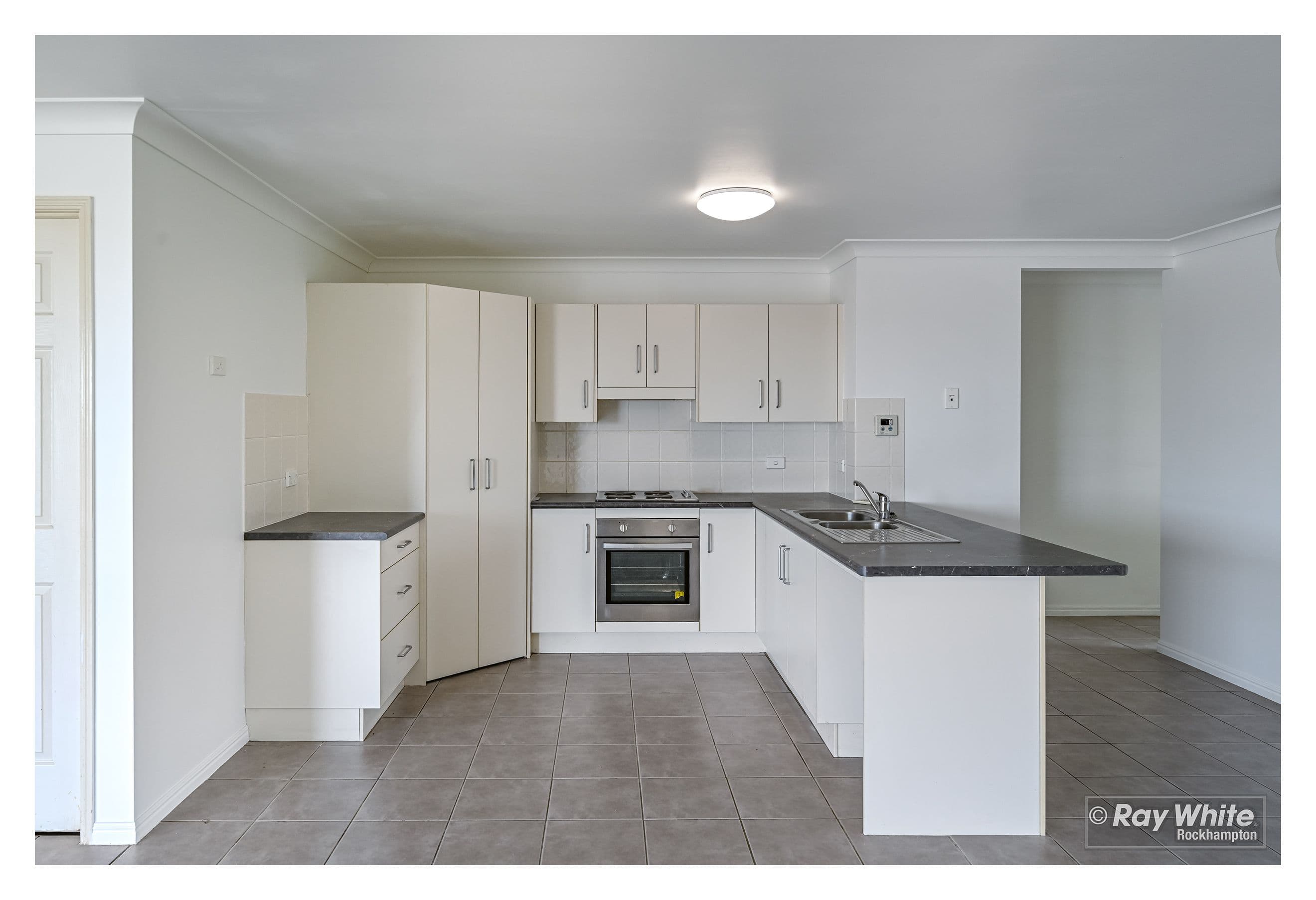 13 Webster Street, Gracemere QLD 4702, Gracemere - Thumbnail 2