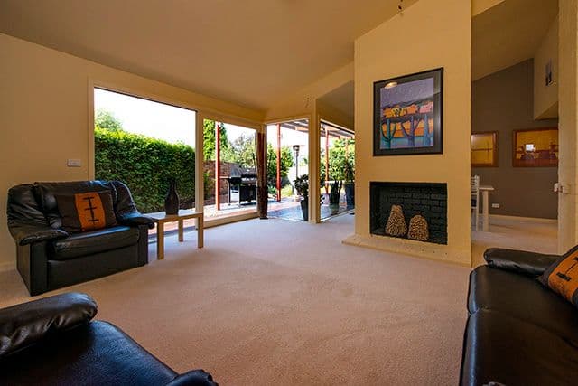 36 Paperbark Place, KNOXFIELD VIC 3180, Knoxfield - Thumbnail 2