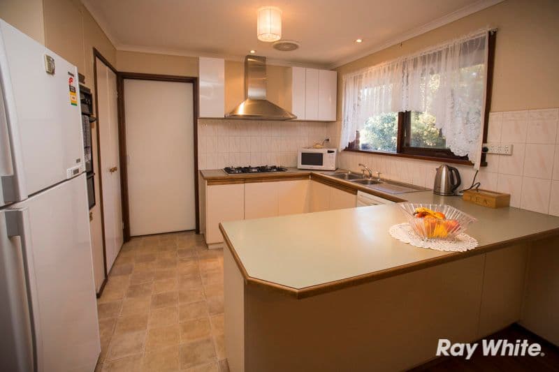 40 Dunbarton Drive, PAKENHAM VIC 3810, Pakenham - Thumbnail 6