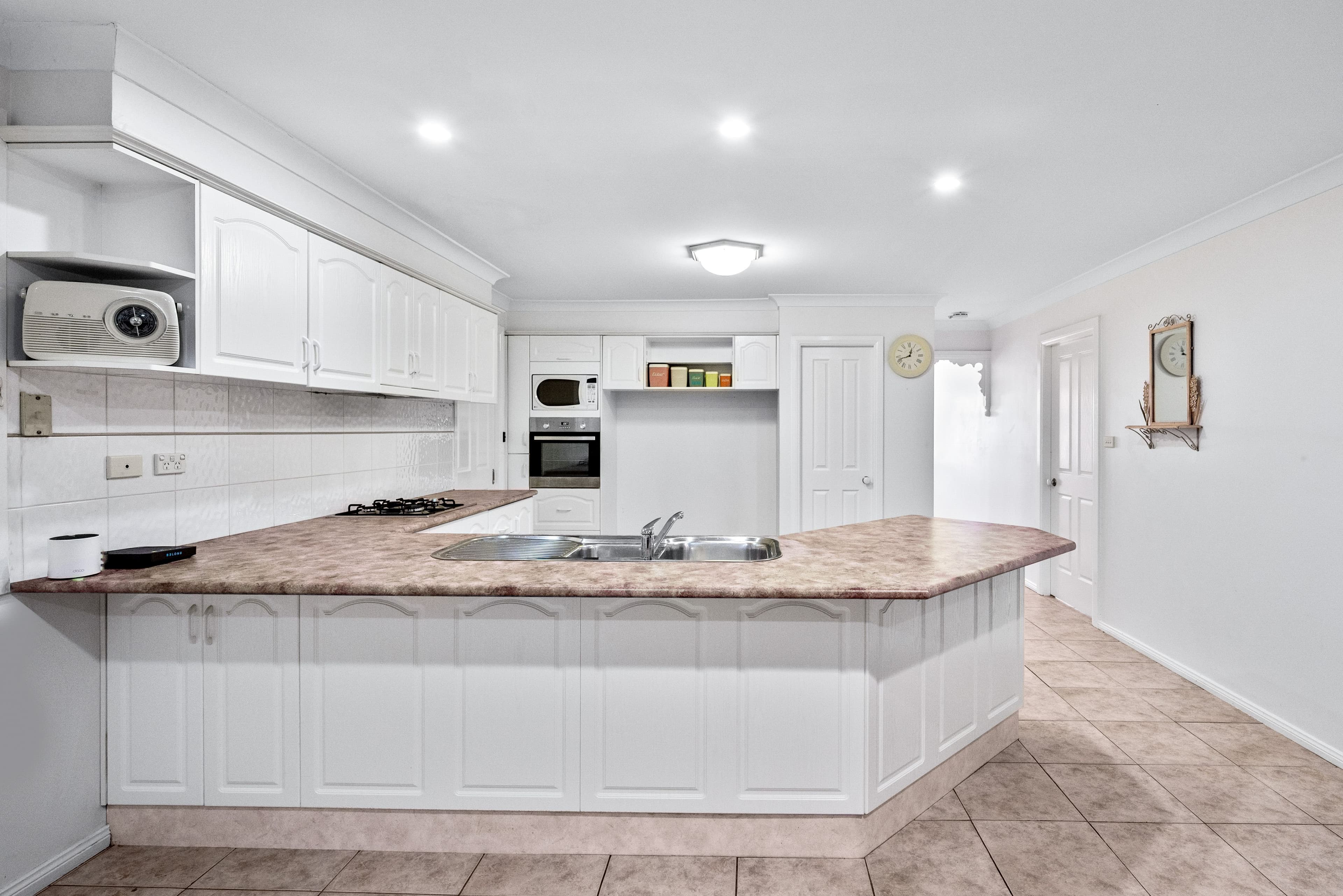 16 Mountain View Avenue, Glen Alpine NSW 2560, Glen Alpine - Thumbnail 3