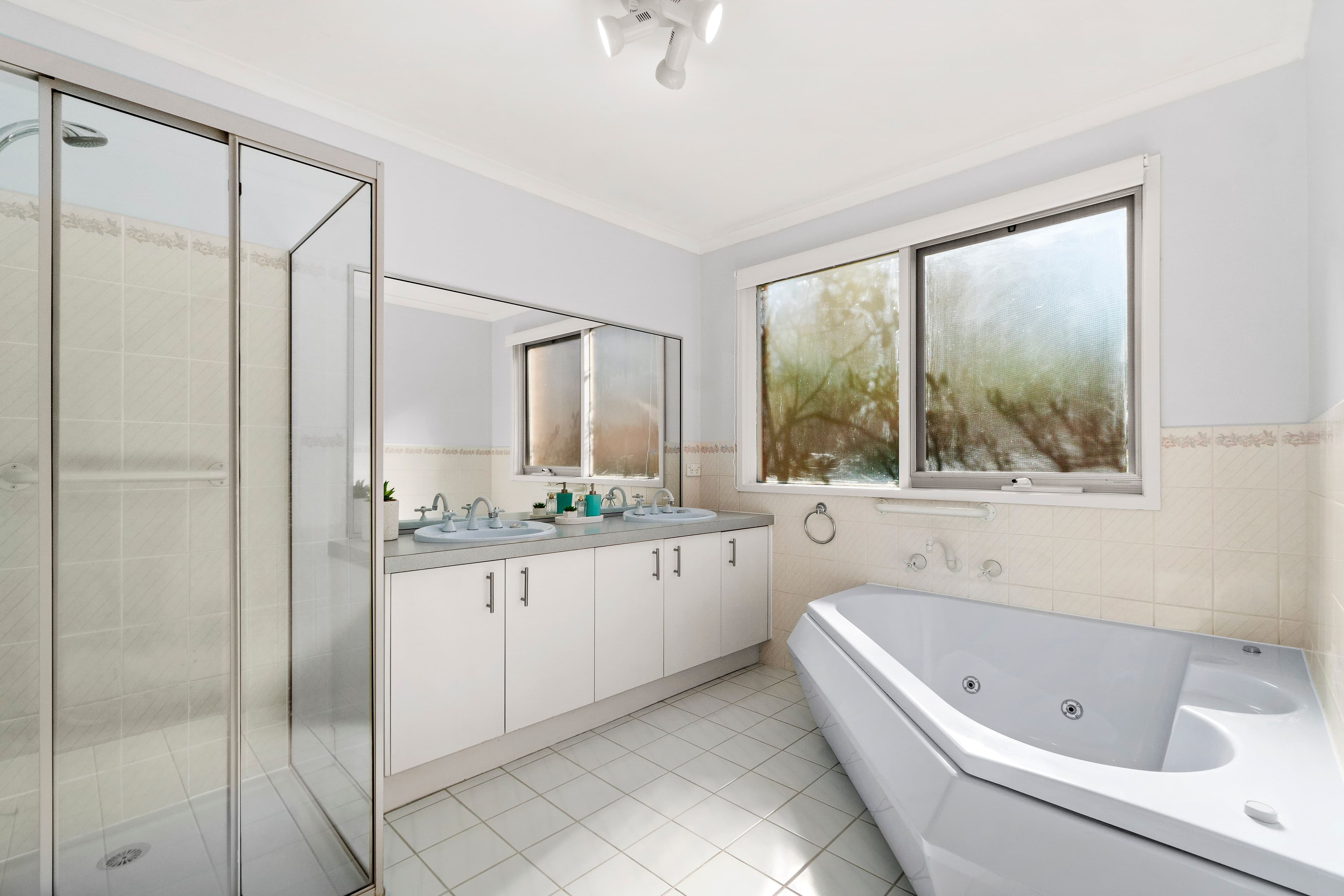 8 Carson Court, Rowville VIC 3178, Rowville - Thumbnail 6