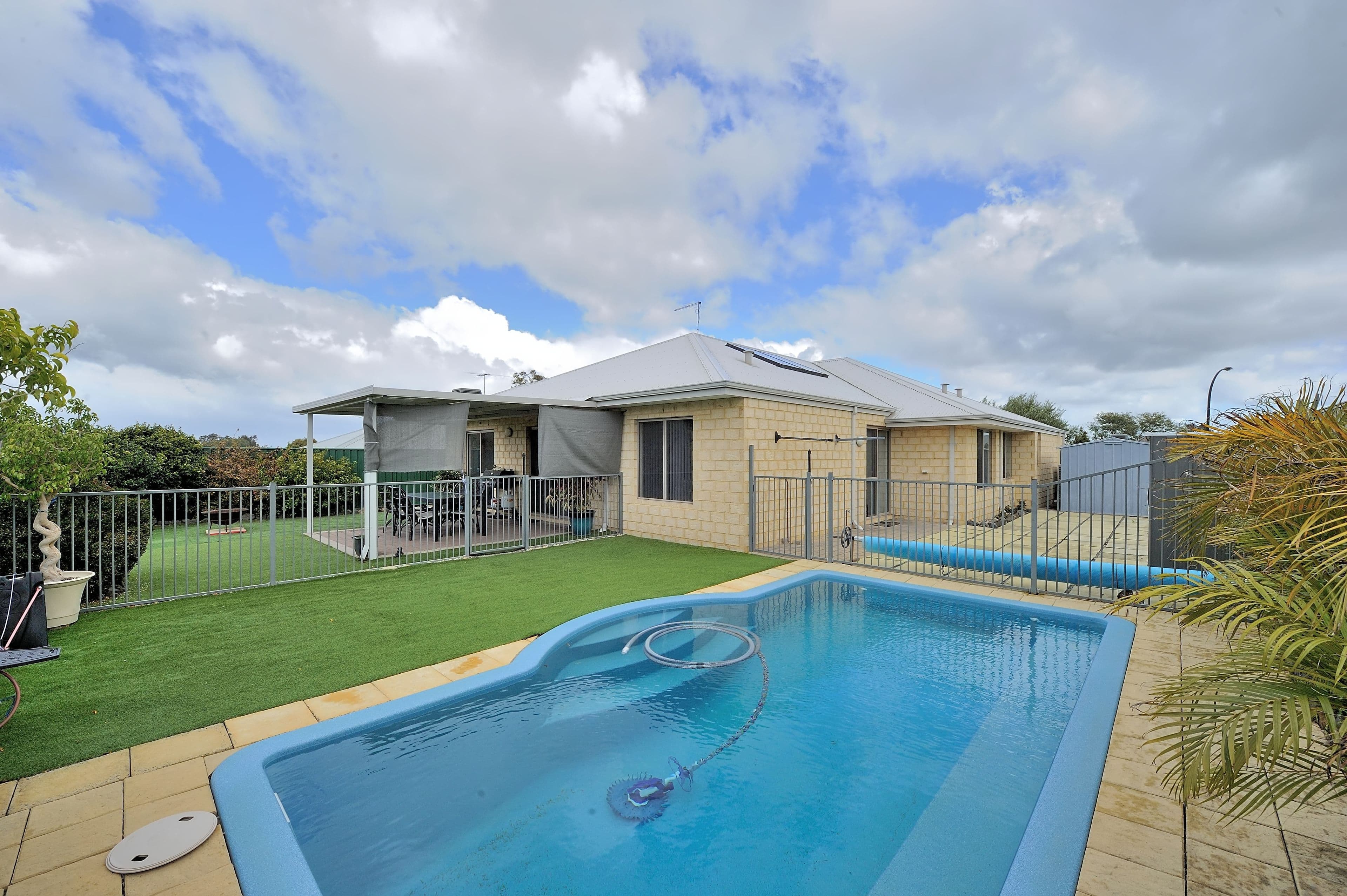 14 Adagio Way, Bullsbrook WA 6084, Bullsbrook - Thumbnail 2