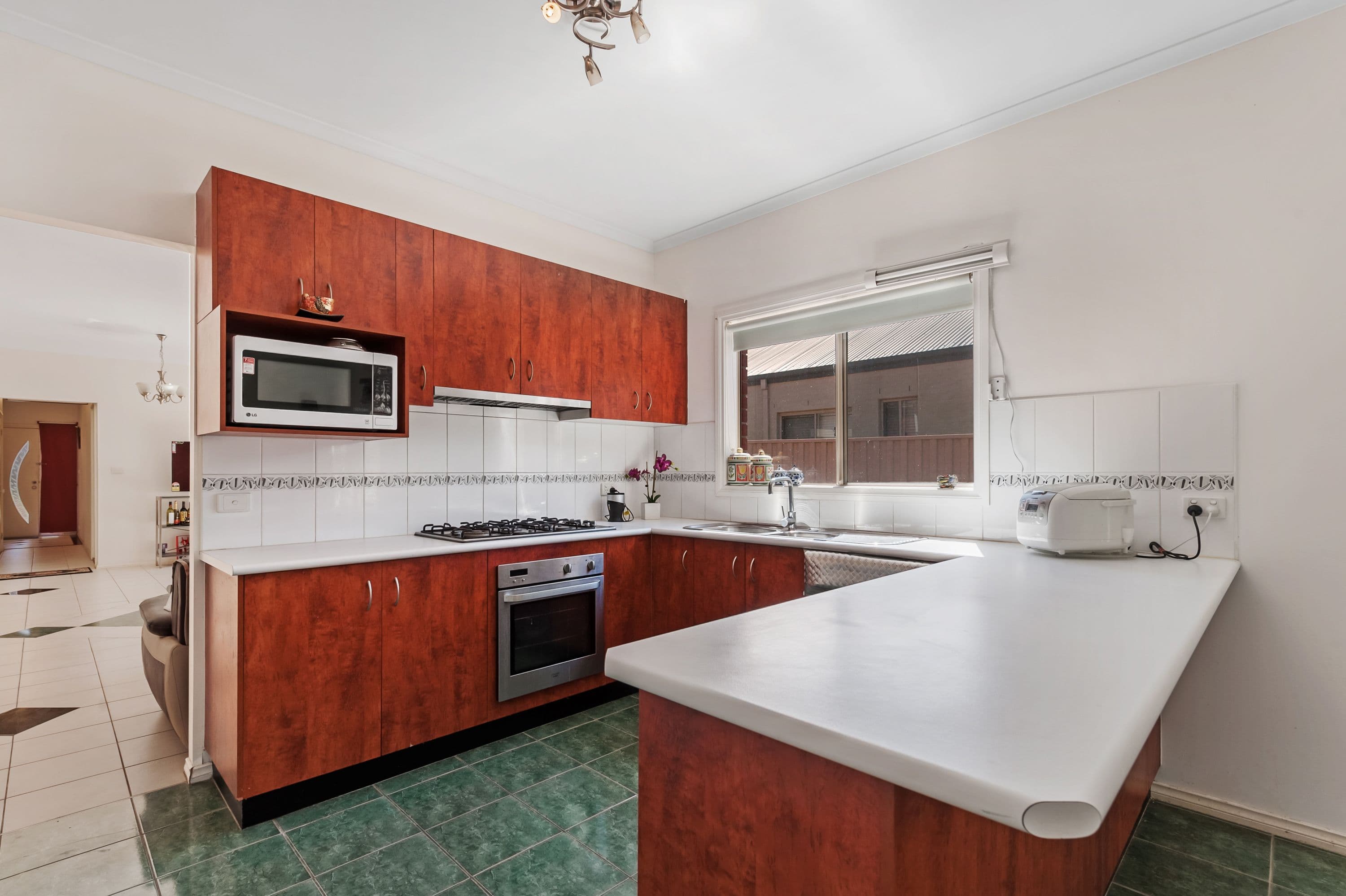 12 Deepdene Street, Caroline Springs VIC 3023, Caroline Springs - Thumbnail 4