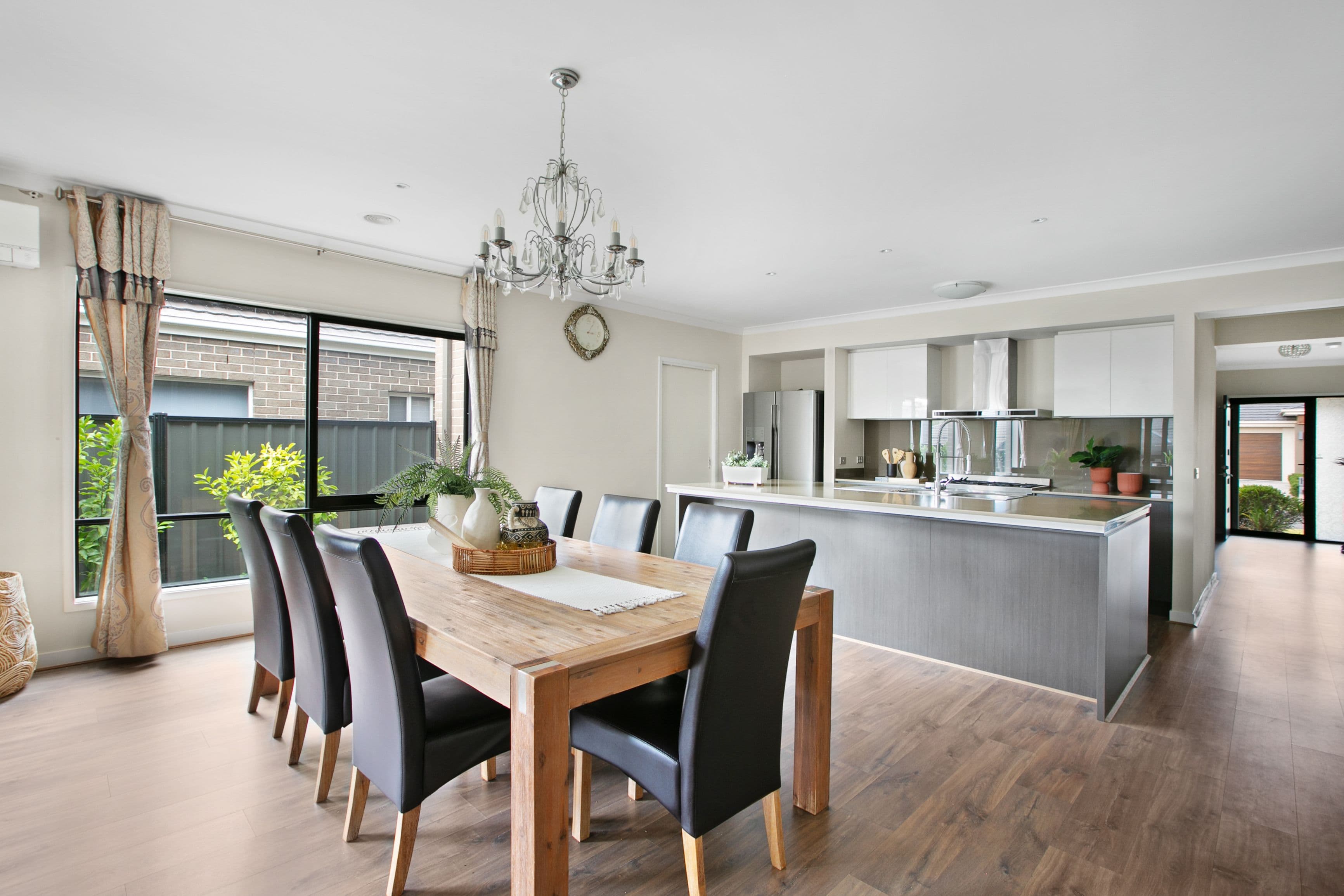 8 Iron Bridge Road, Craigieburn VIC 3064, Craigieburn - Thumbnail 5