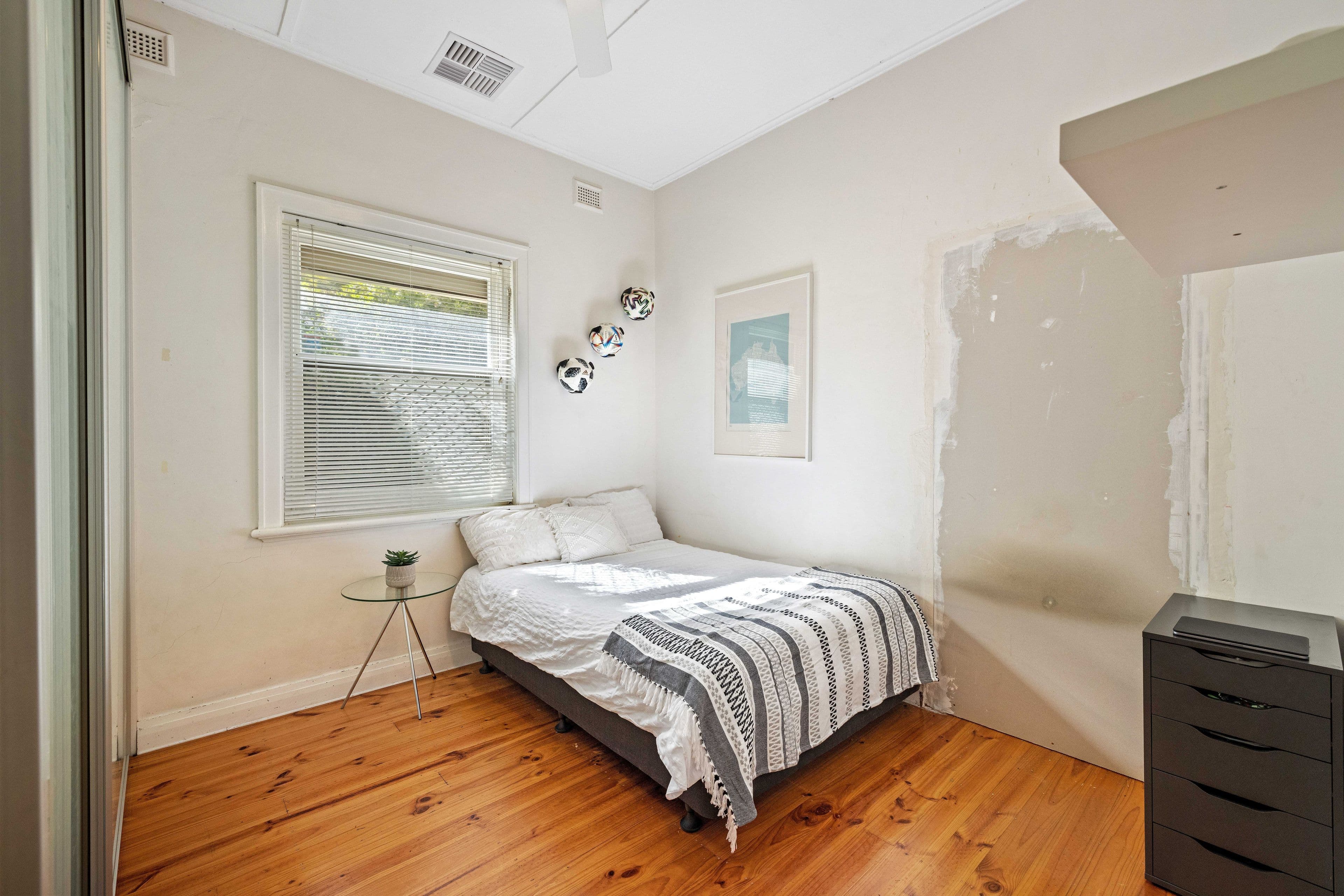 7 Almond Grove, Glandore SA 5037, Glandore - Thumbnail 5