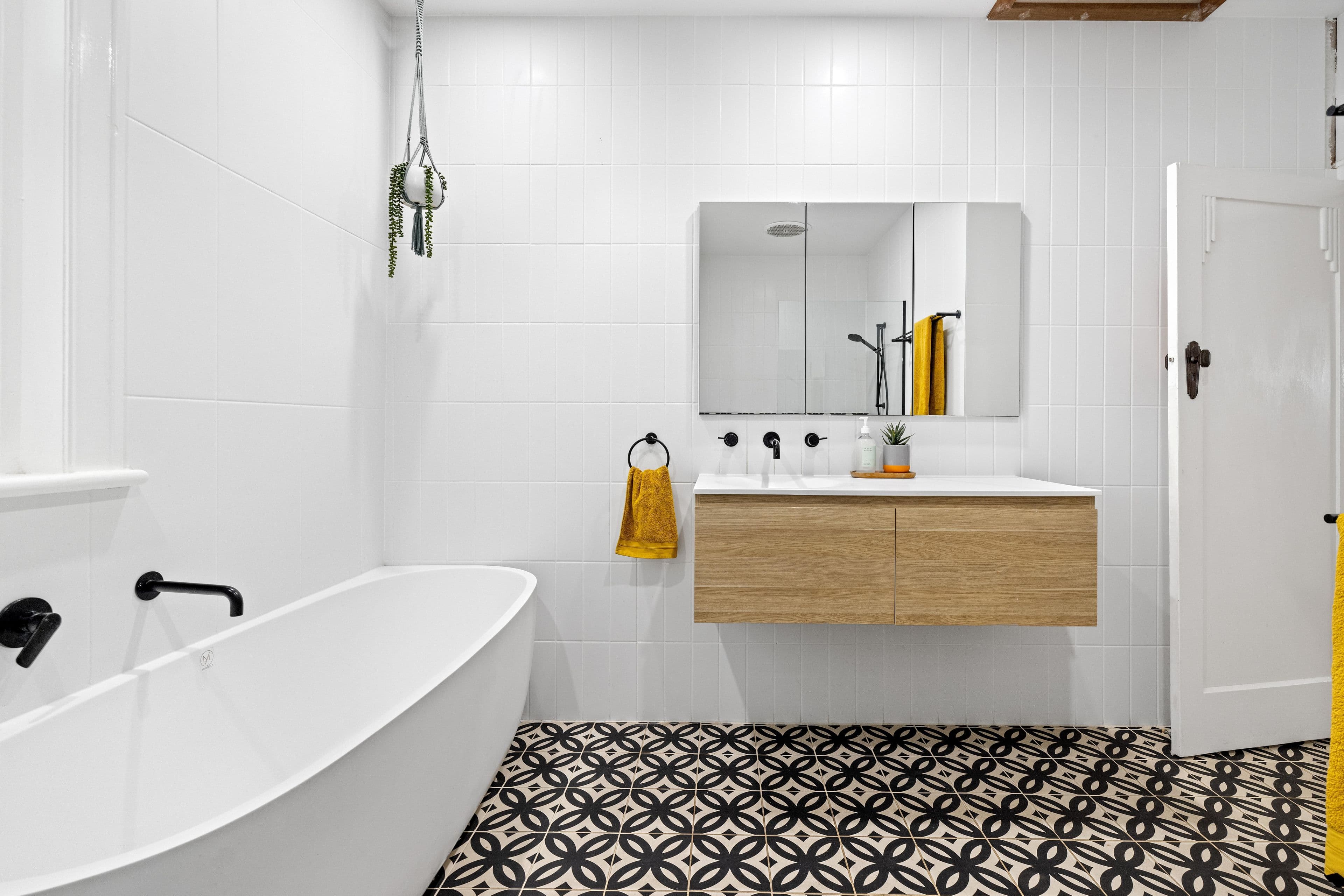 7 Almond Grove, Glandore SA 5037, Glandore - Thumbnail 7