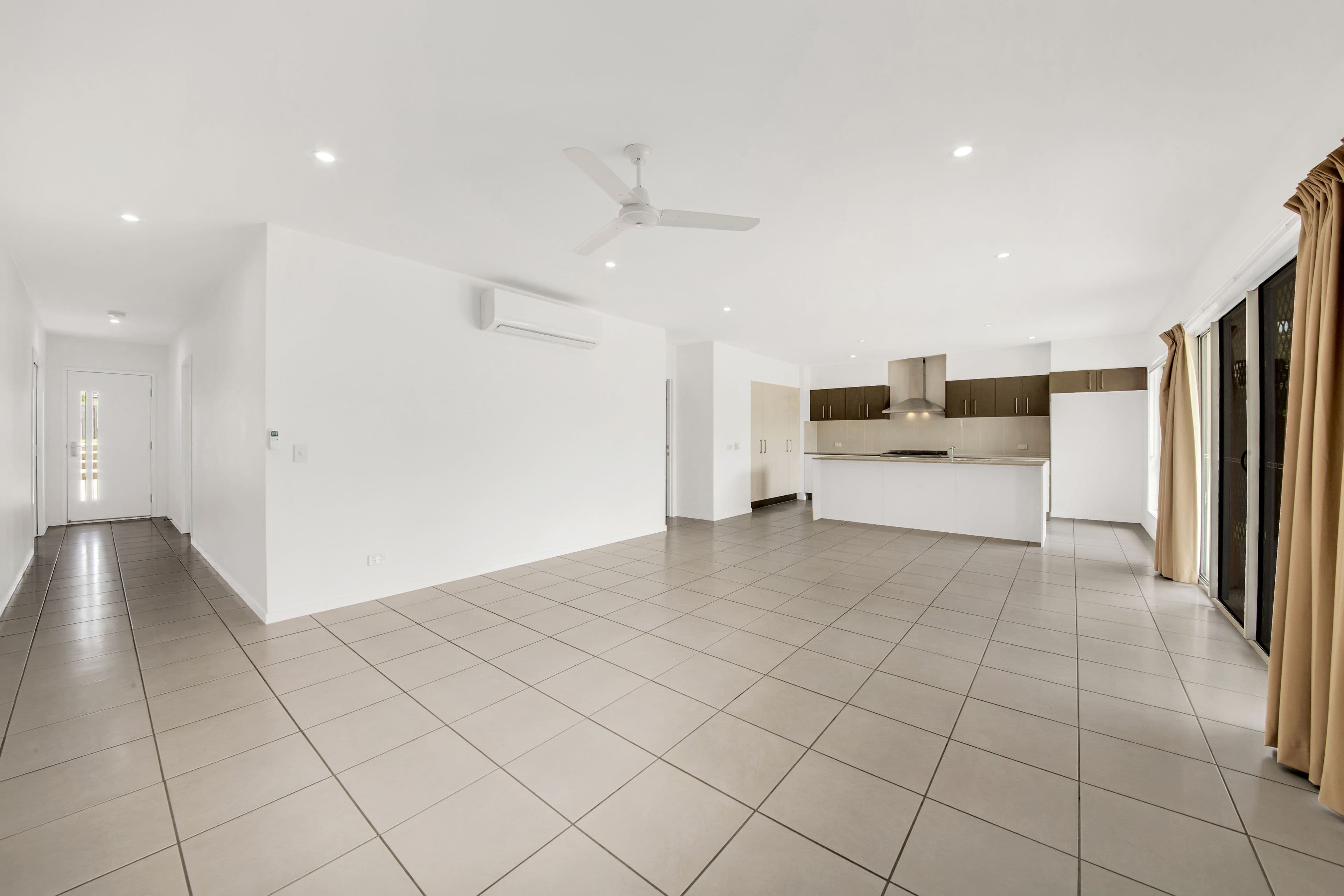 8 Telopea Place, Kirkwood QLD 4680, Kirkwood - Thumbnail 8