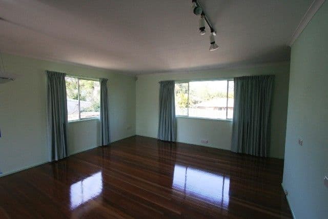 82 Talwong Street, MANLY WEST QLD 4179, Manly West - Thumbnail 3