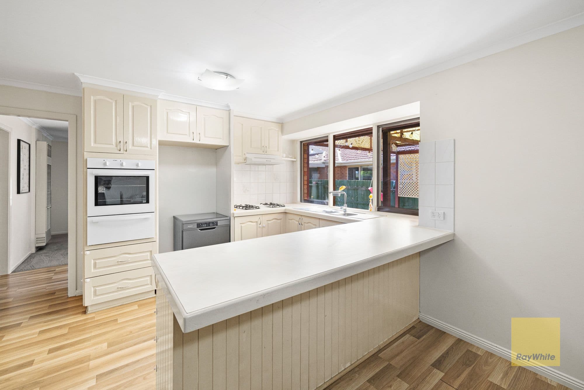 50 Coolabah Crescent, Hoppers Crossing VIC 3029, Hoppers Crossing - Thumbnail 5