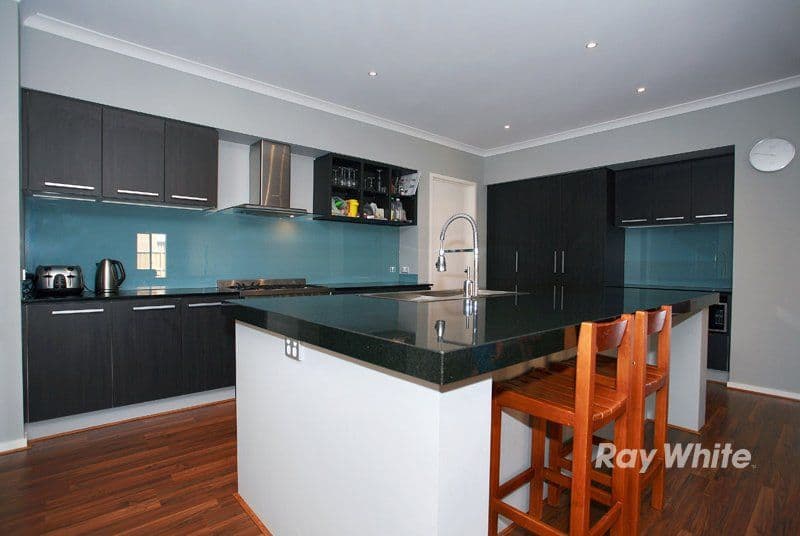 28 Nature Circuit, CRANBOURNE NORTH VIC 3977, Cranbourne North - Thumbnail 6