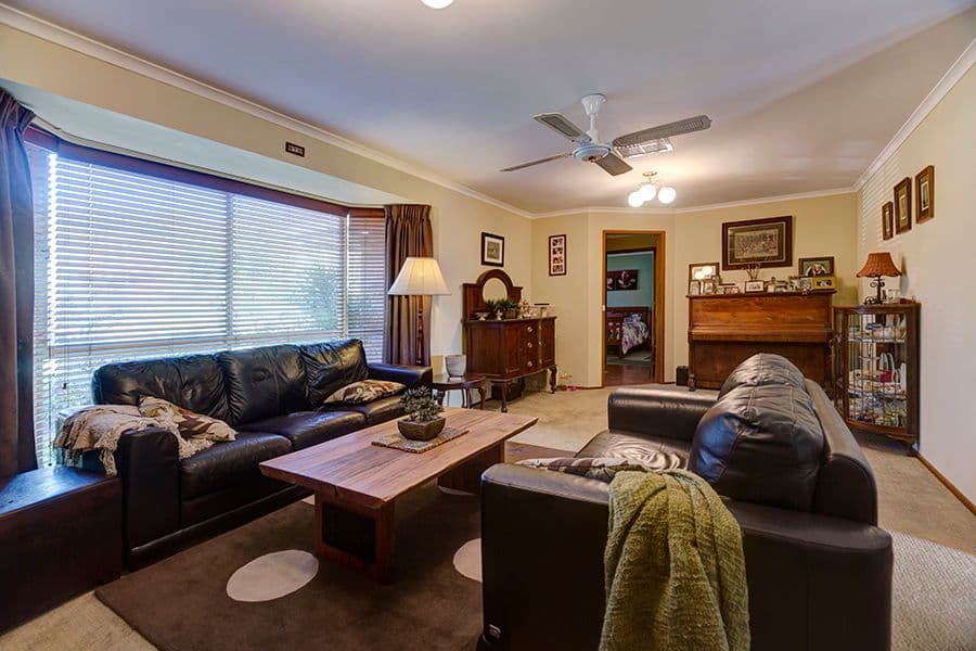 13 Scullin Court, Wodonga VIC 3690, West Wodonga - Thumbnail 3