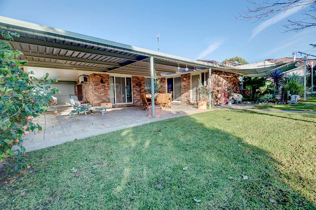 13 Scullin Court, Wodonga VIC 3690, West Wodonga - Thumbnail 4