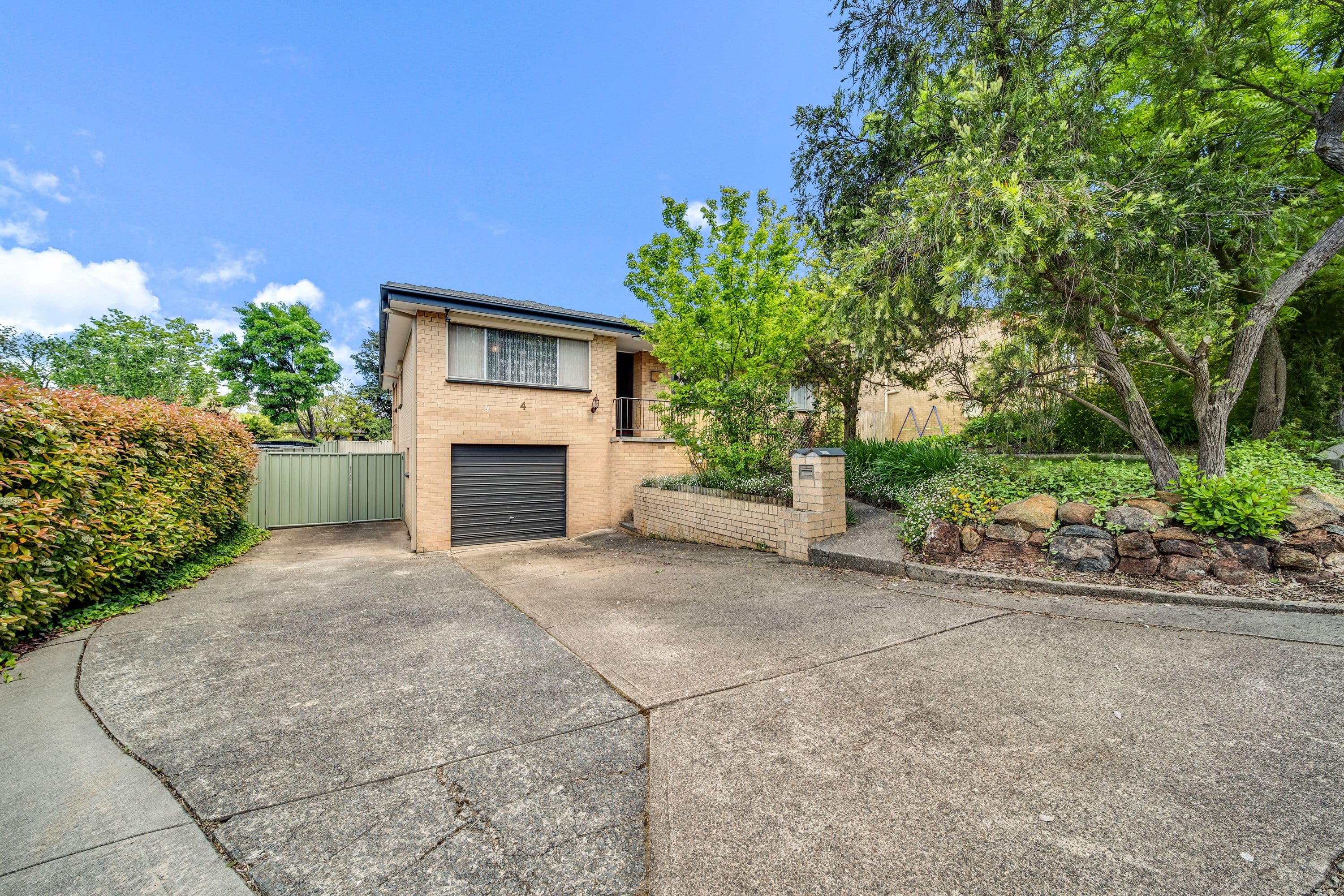 4 Lowe Court, Charnwood ACT 2615, Charnwood - Image 1