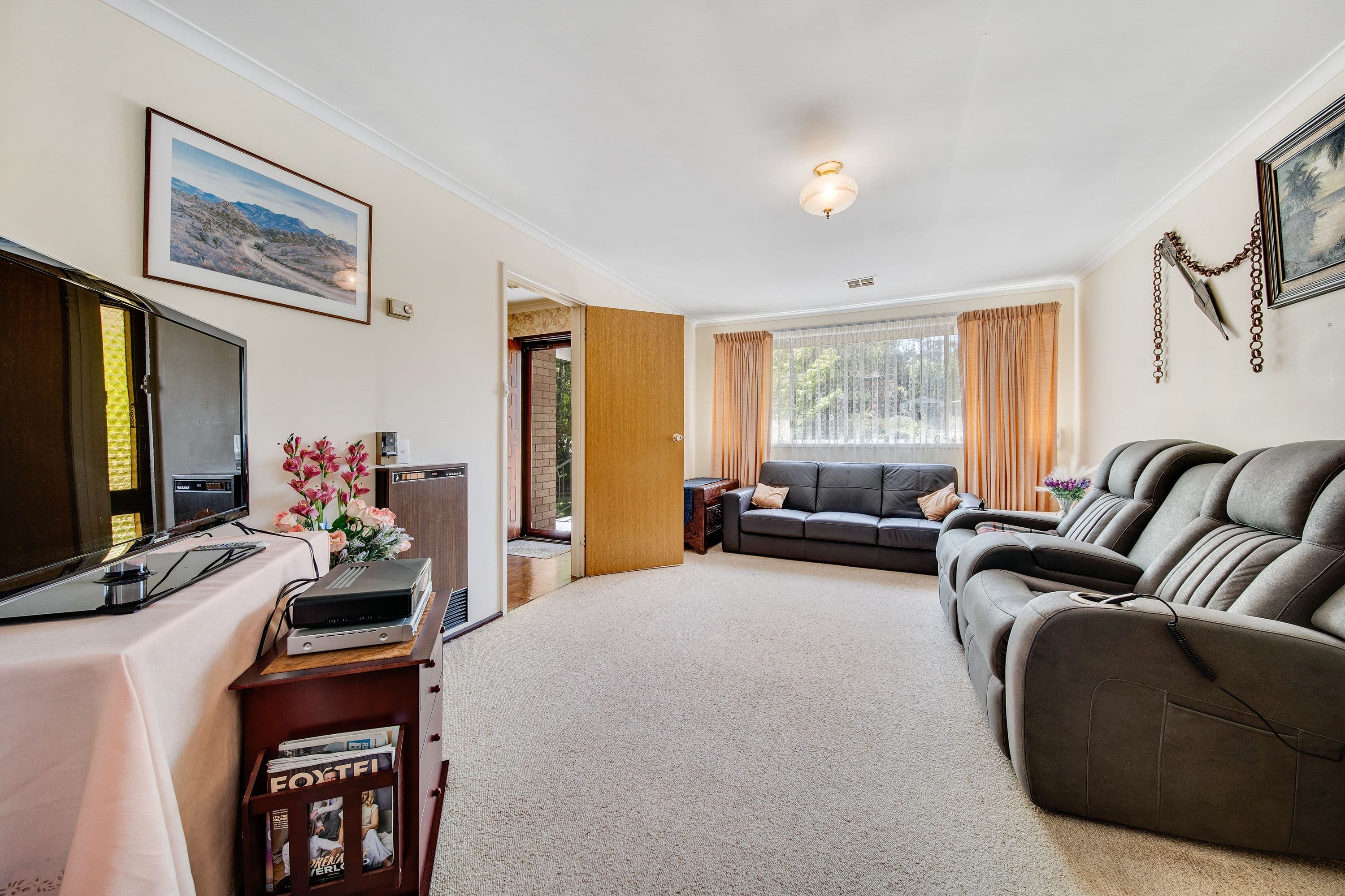 4 Lowe Court, Charnwood ACT 2615, Charnwood - Thumbnail 5