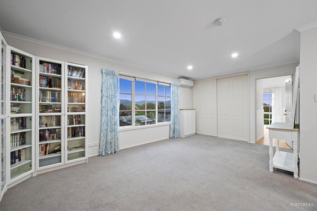 6 Helen Avenue, Croydon South - Thumbnail 5