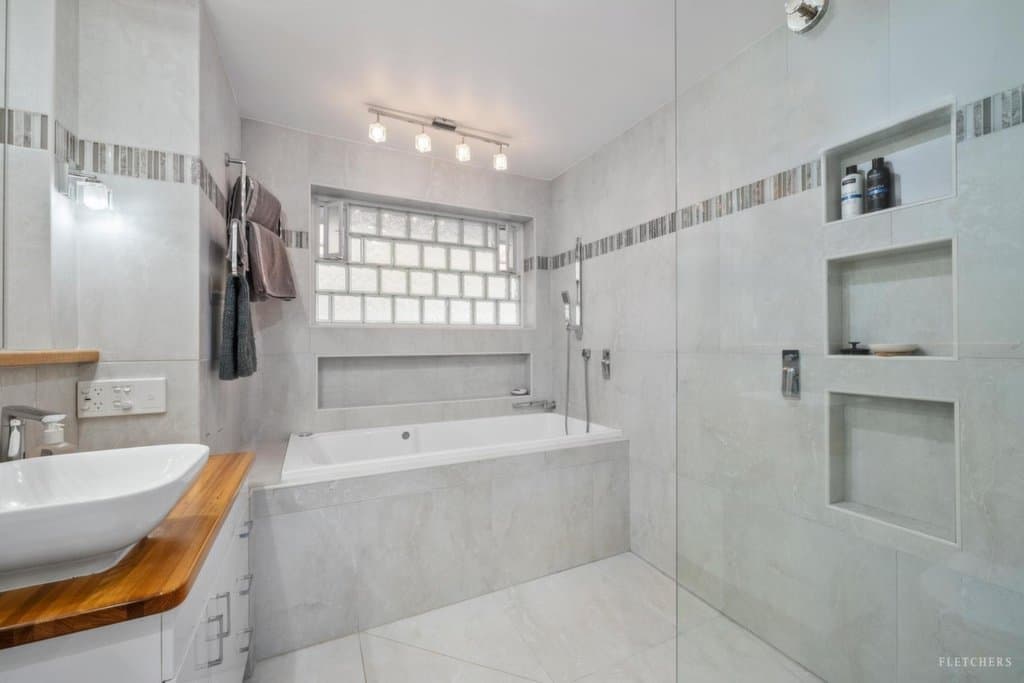 6 Helen Avenue, Croydon South - Thumbnail 8