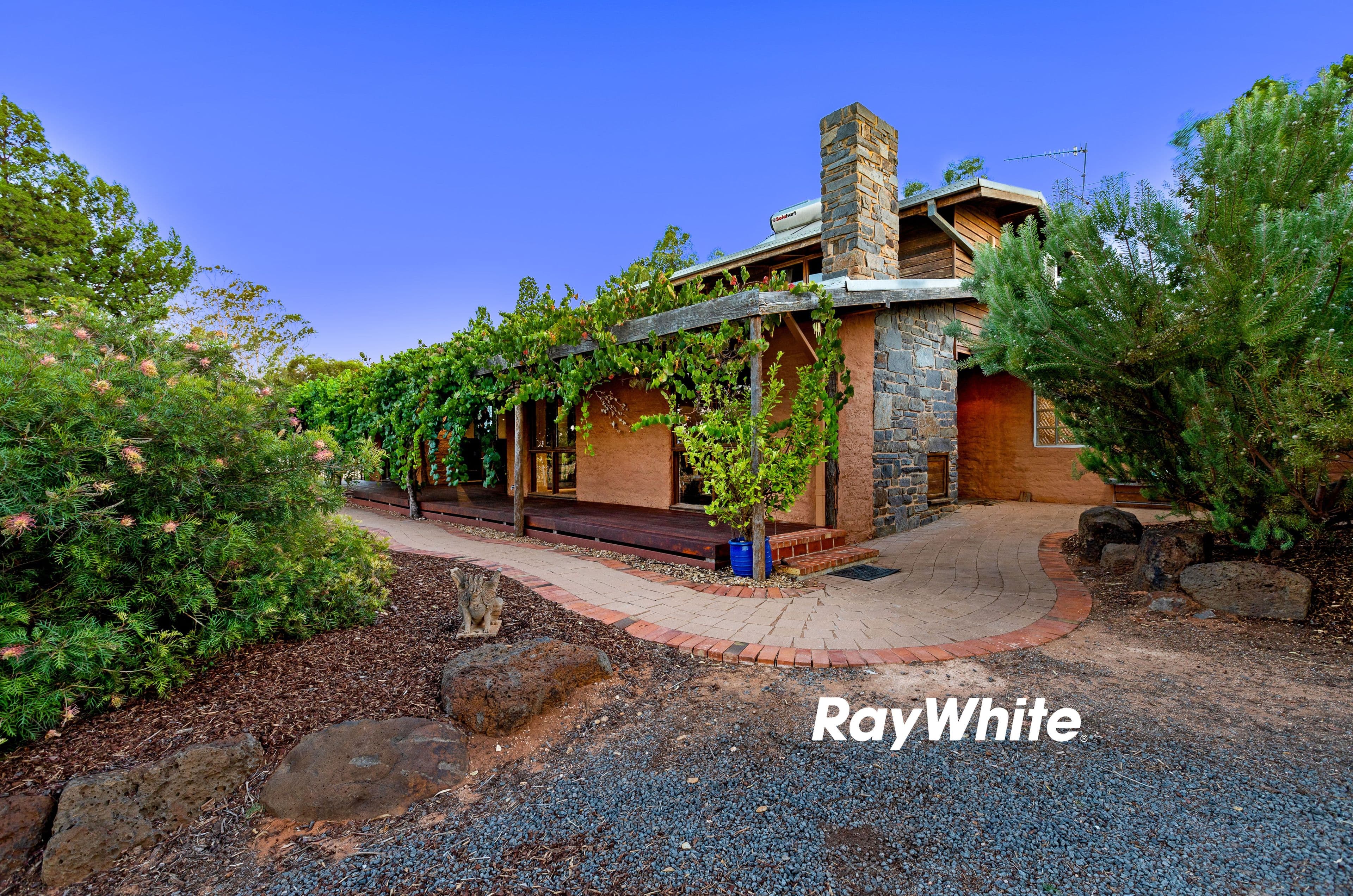 24 Konnung Avenue, Red Cliffs VIC 3496, Red Cliffs - Thumbnail 2