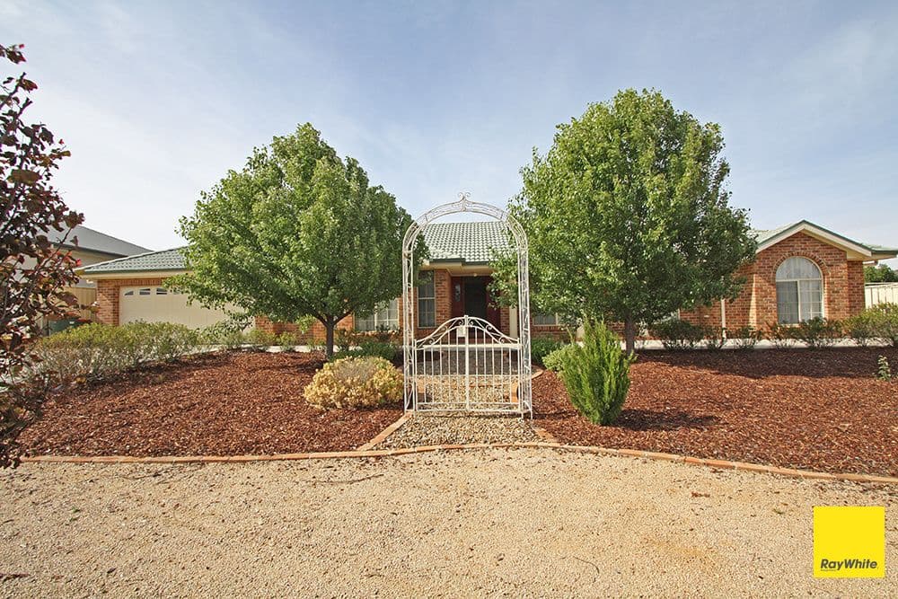 20 Larmer Street, Bungendore NSW 2621, Bungendore - Image 1