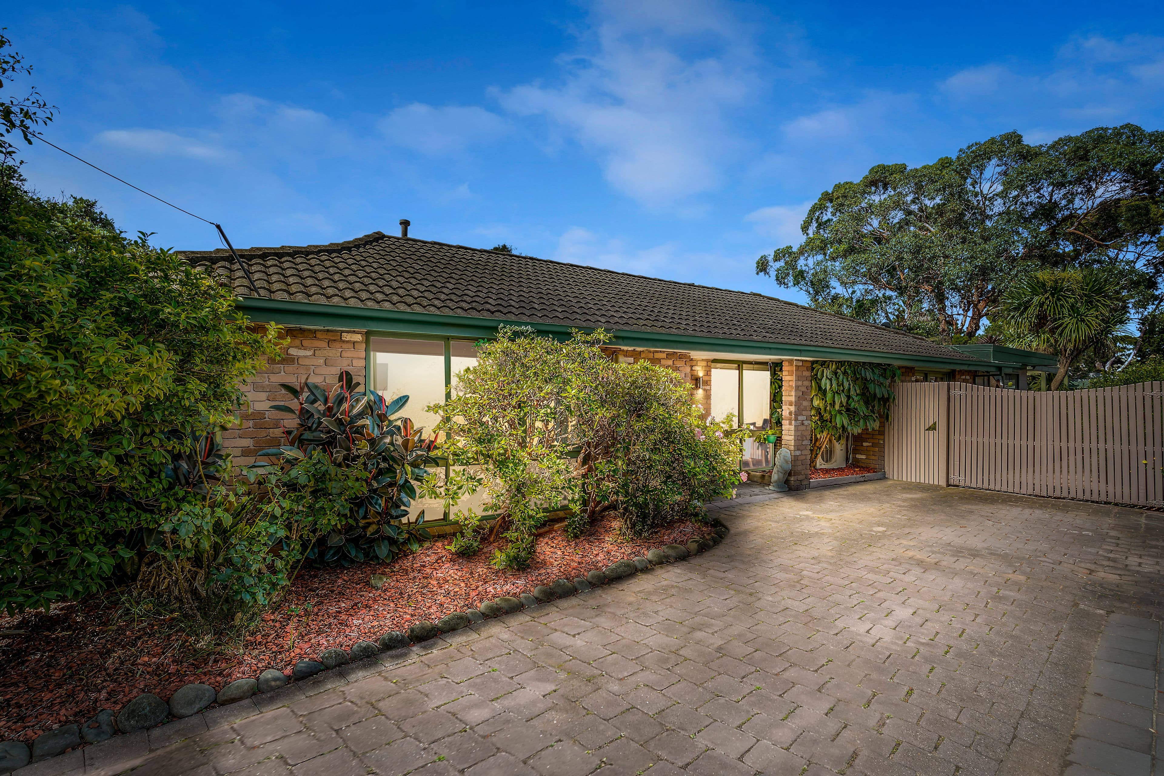 10 Bellevue Crescent, Seaford VIC 3198, Seaford - Image 1