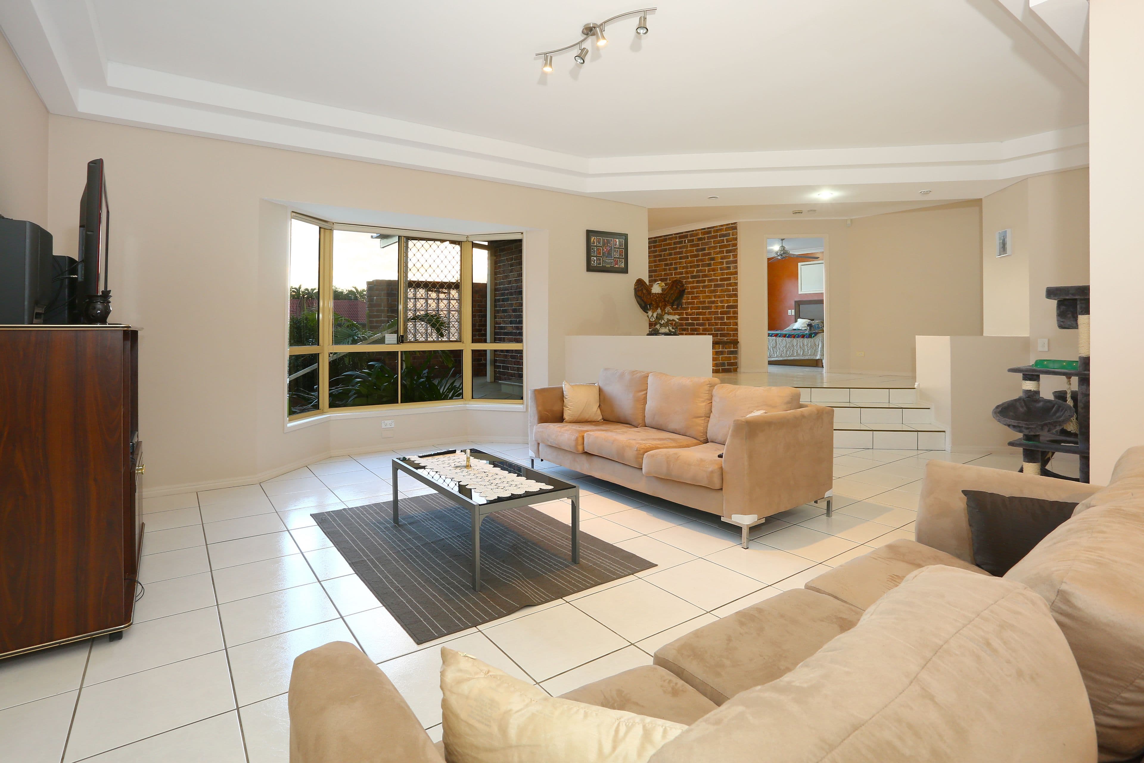 5 Masters Street, Arundel QLD 4214, Arundel - Thumbnail 4