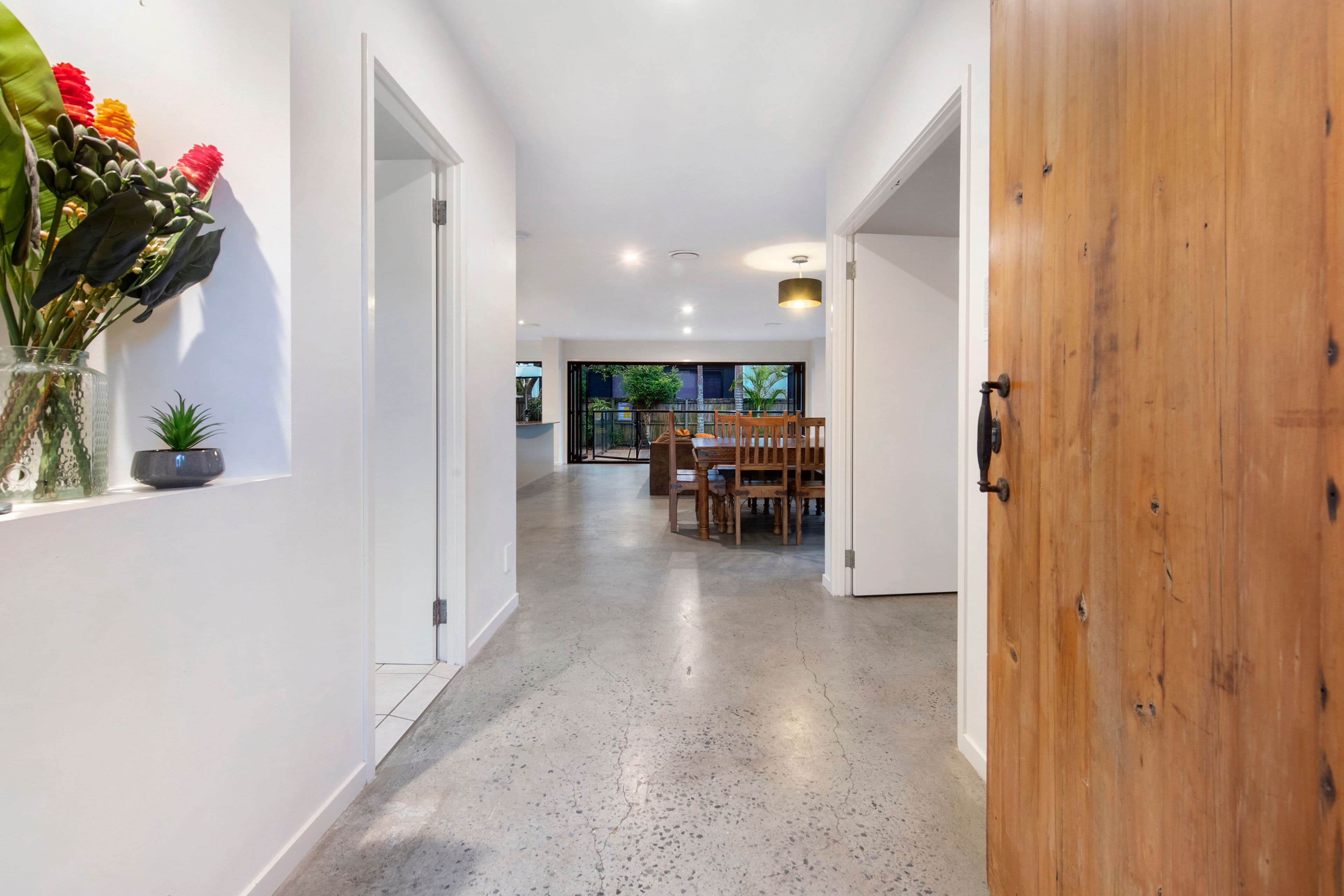 31 Dudley Street, Mermaid Beach QLD 4218, Mermaid Beach - Thumbnail 4
