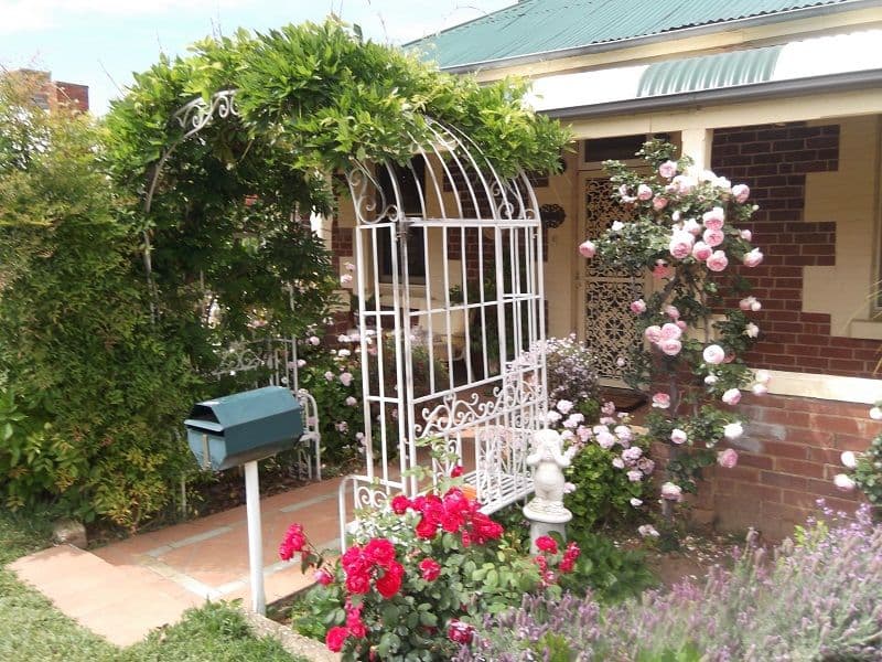 1 Carleton Street, COWRA NSW 2794, Cowra - Thumbnail 2