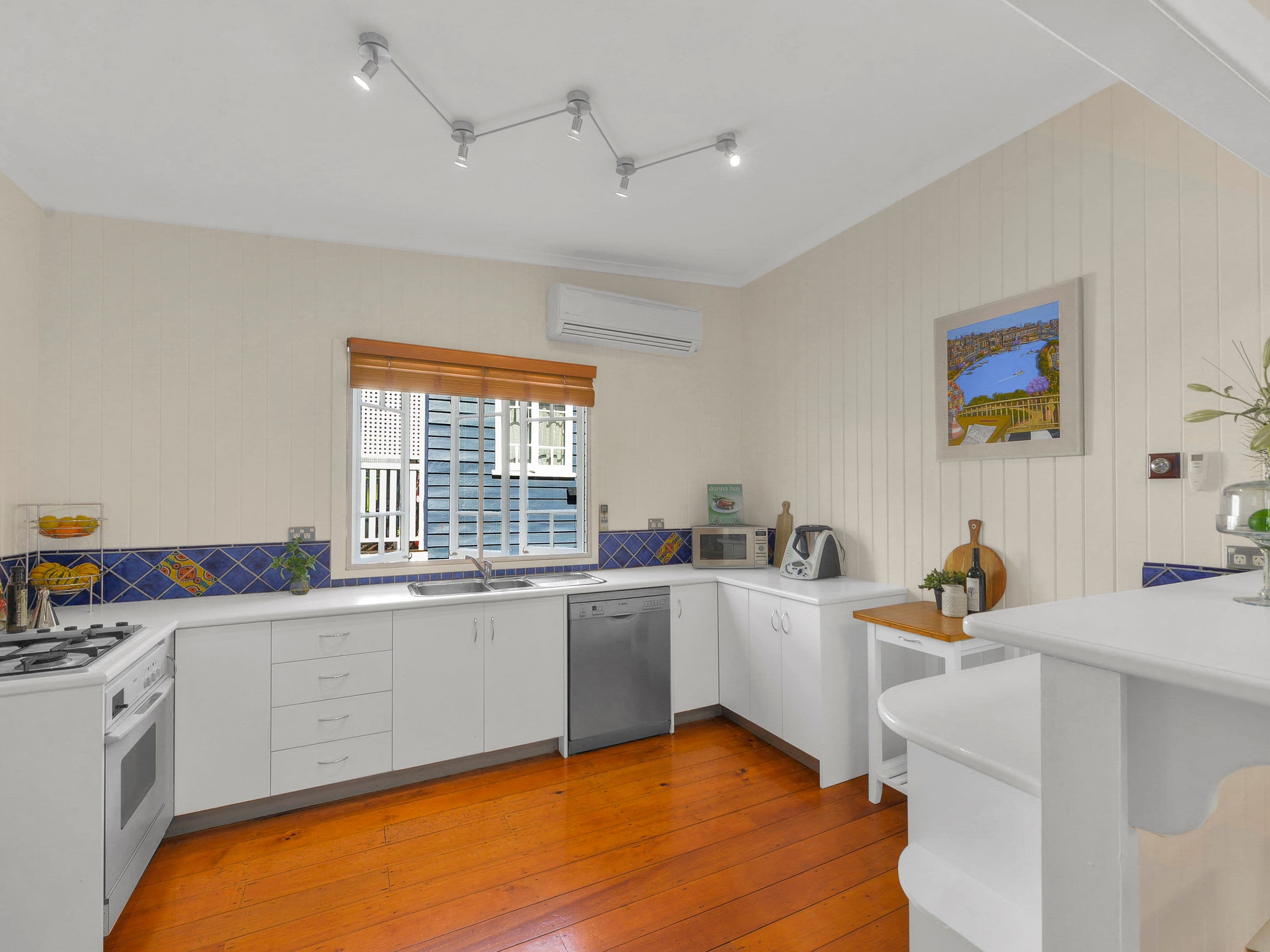 17 Kinnaird Street, Ashgrove QLD 4060, Ashgrove - Thumbnail 3