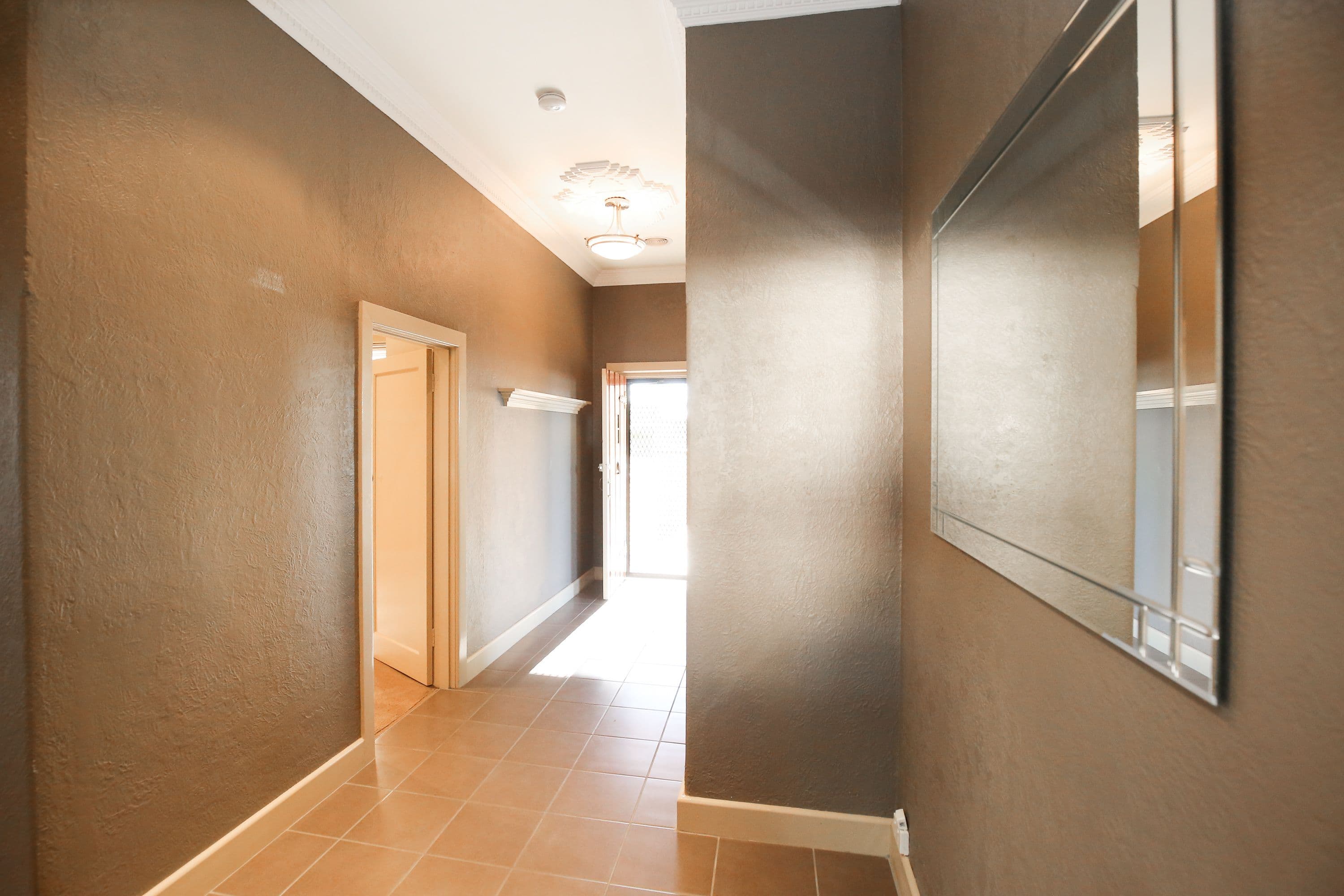 97 Twelfth Street, Mildura VIC 3500, Mildura - Thumbnail 4