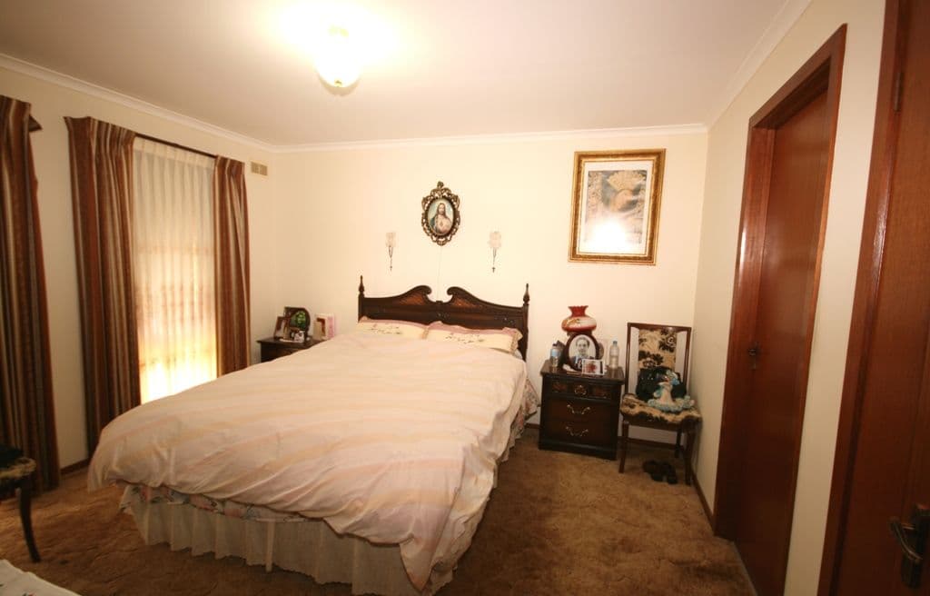 1 Allandale Road, KINGS PARK VIC 3021, Kings Park - Thumbnail 6
