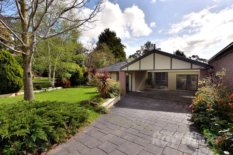 2 Photinia Court, UPWEY VIC 3158, Upwey - Image 1