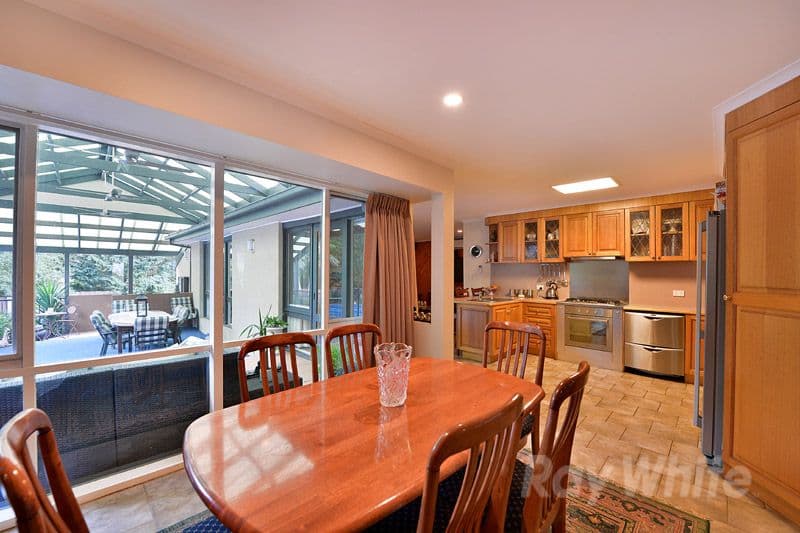 2 Photinia Court, UPWEY VIC 3158, Upwey - Thumbnail 3