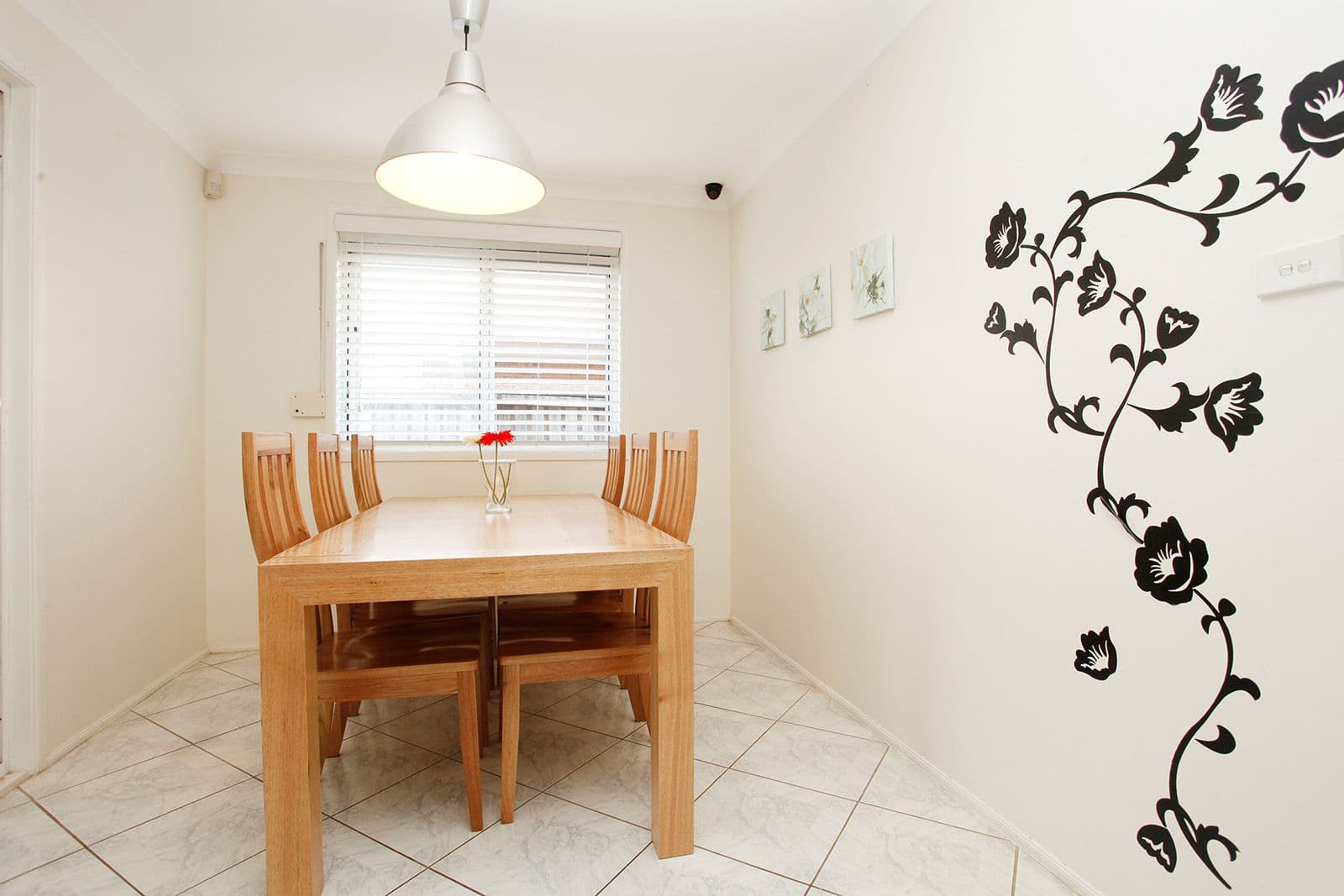 94 Dryden Avenue, Oakhurst - Thumbnail 4