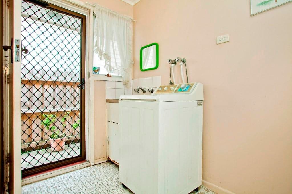 10 Glenleith Avenue, GEELONG VIC 3220, Geelong - Thumbnail 8
