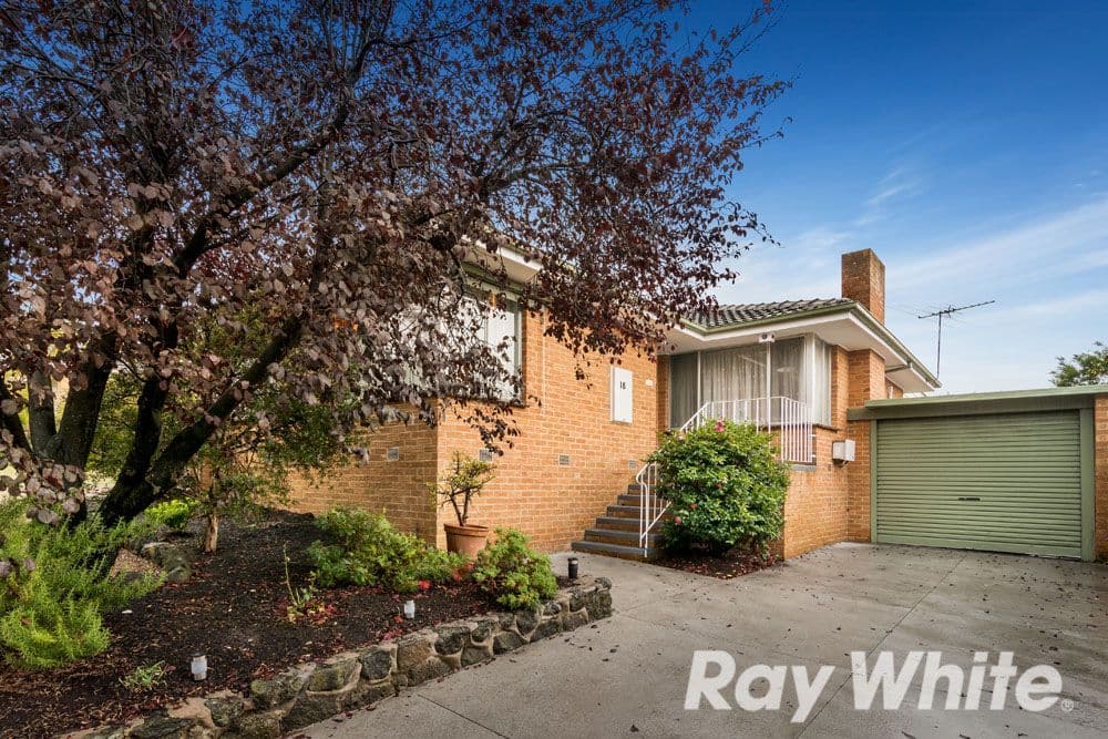 18 Warren Road, Viewbank VIC 3084, Viewbank - Image 1