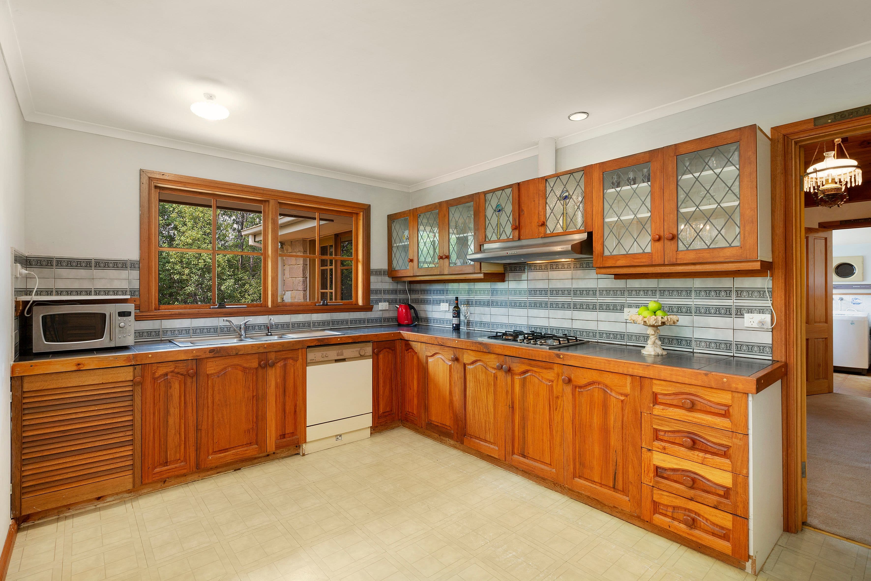 30 Marykirk Drive, Wheelers Hill VIC 3150, Wheelers Hill - Thumbnail 3