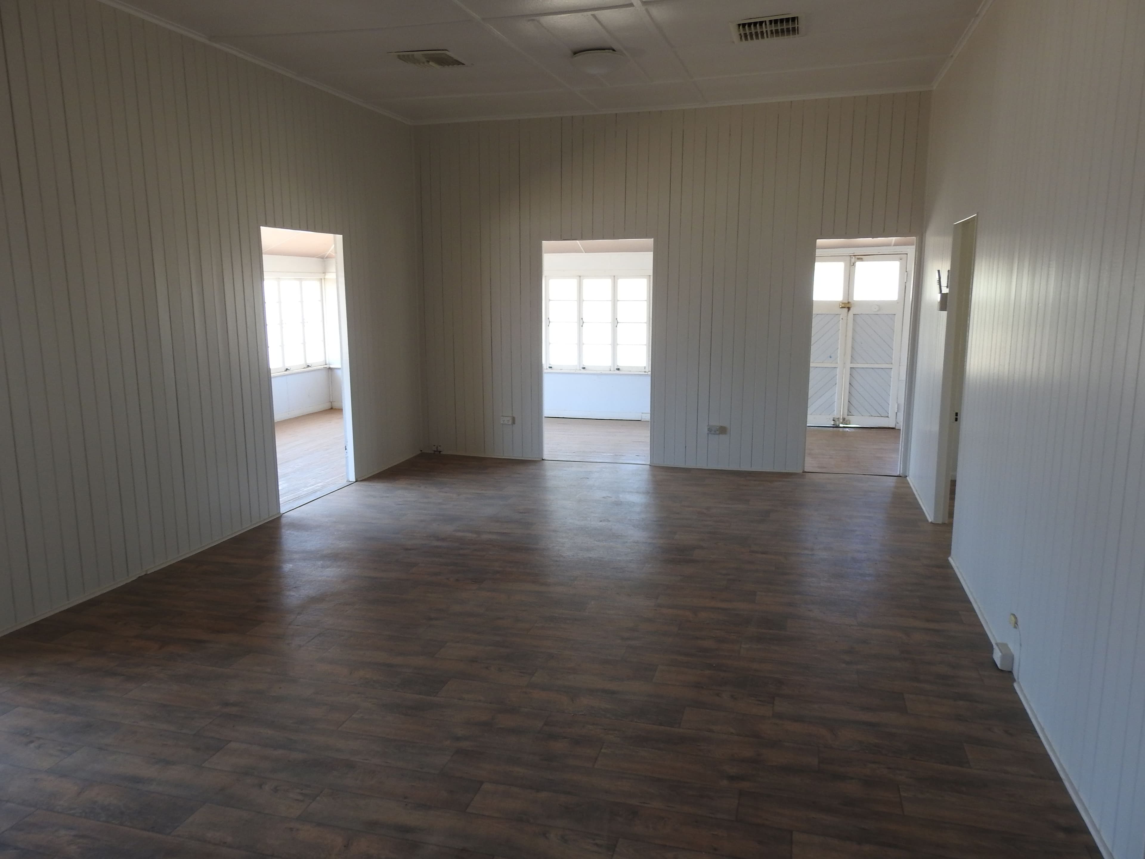 42 Wompoo Road, Longreach QLD 4730, Longreach - Thumbnail 4