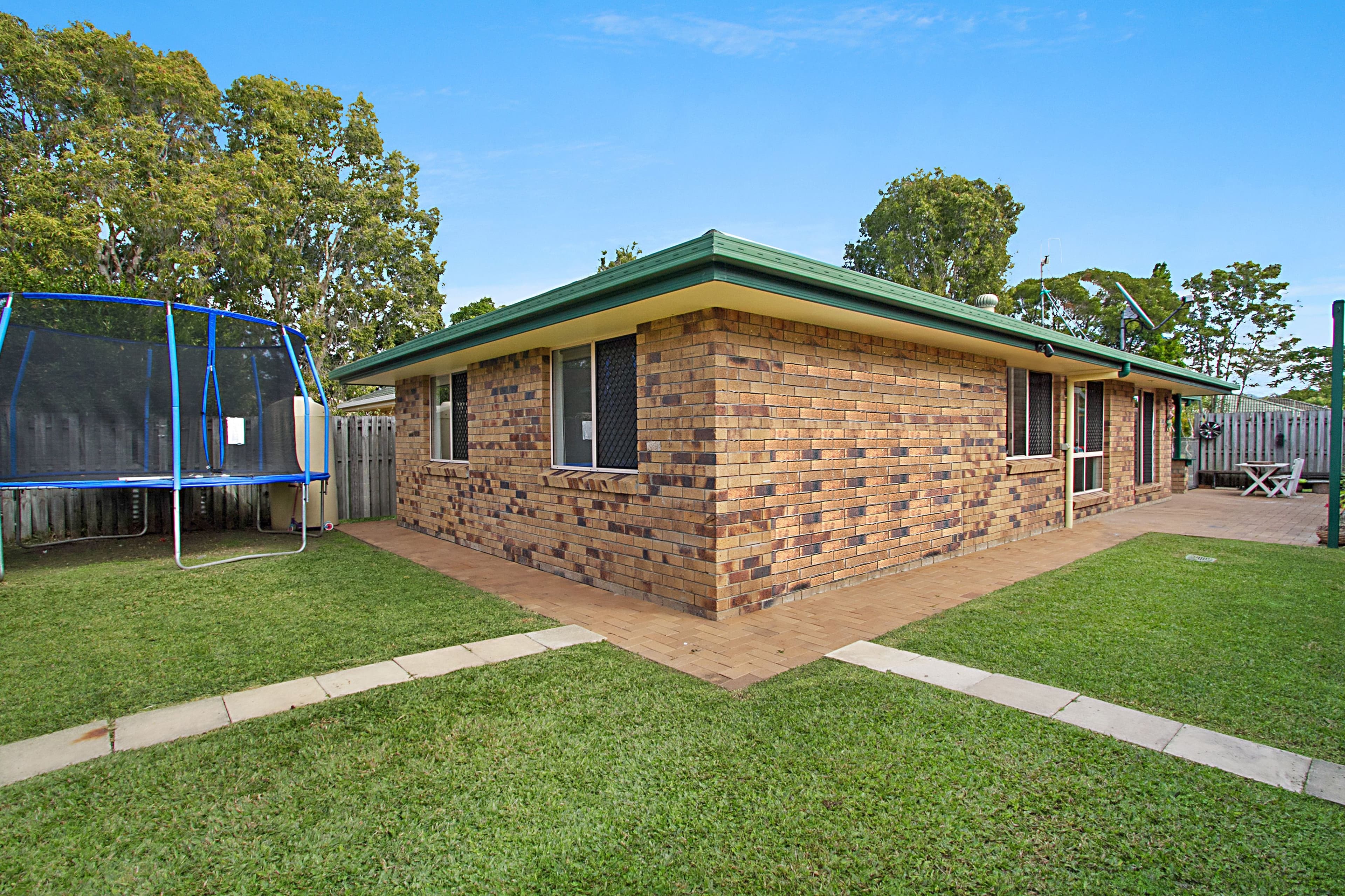 8 Ottelia Drive, Elanora QLD 4221, Elanora - Thumbnail 6