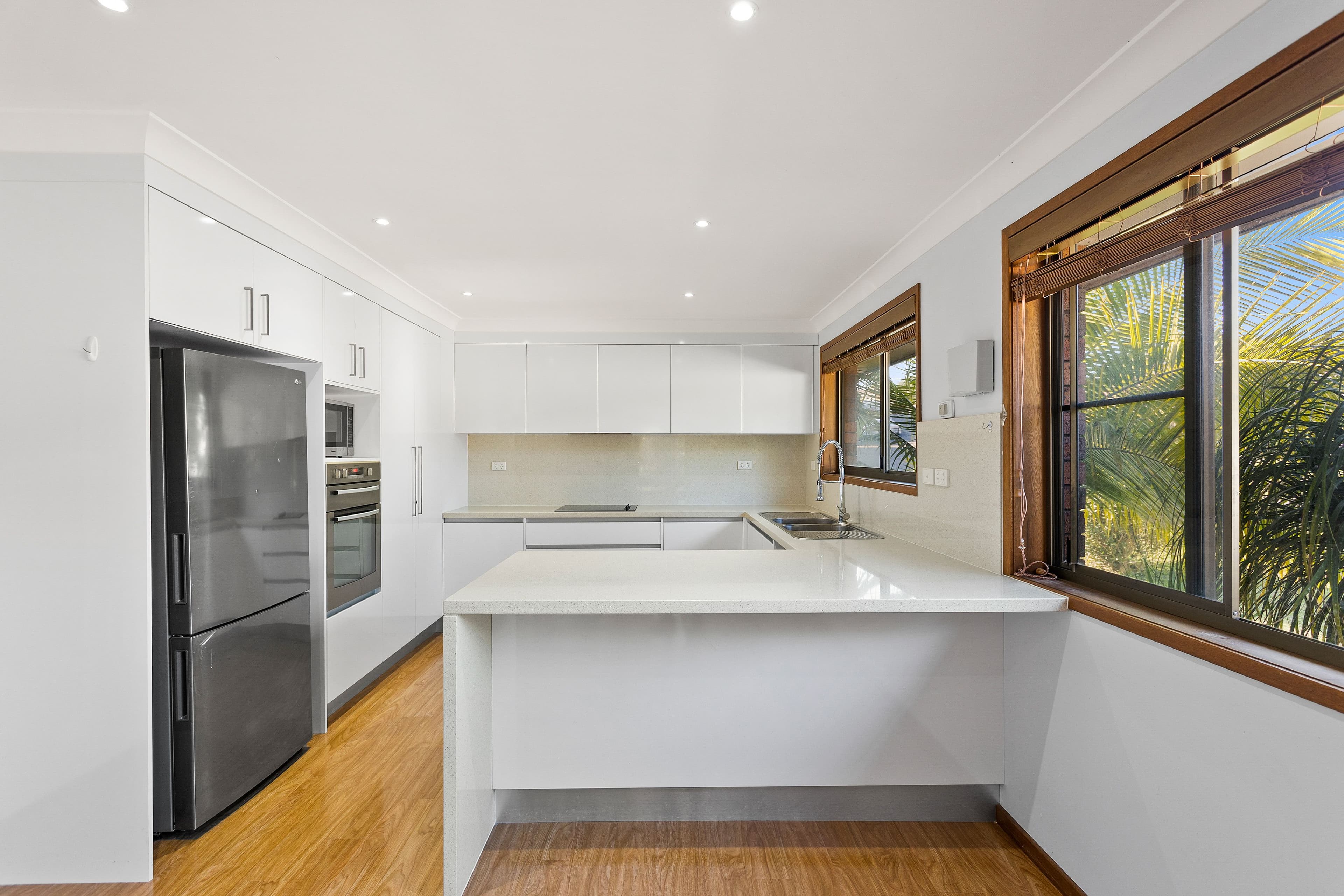 22 Evonne Place, Woonona NSW 2517, Woonona - Thumbnail 2